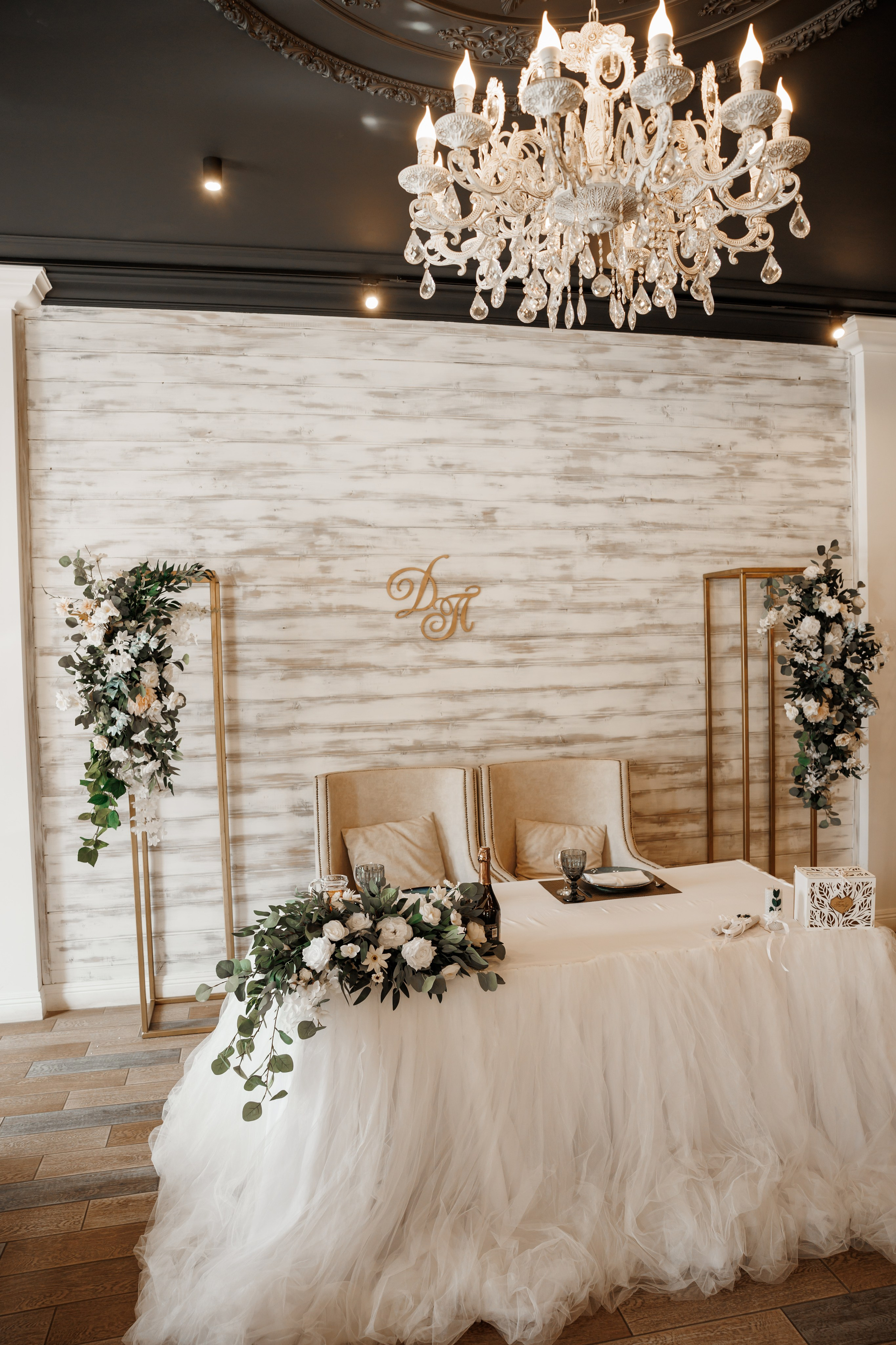 Полина и Дмитрий, загородный клуб «Барин», ЗАГС в г. Пушкино. Свадебный и репортажный фотограф (Москва, Королев и другие)