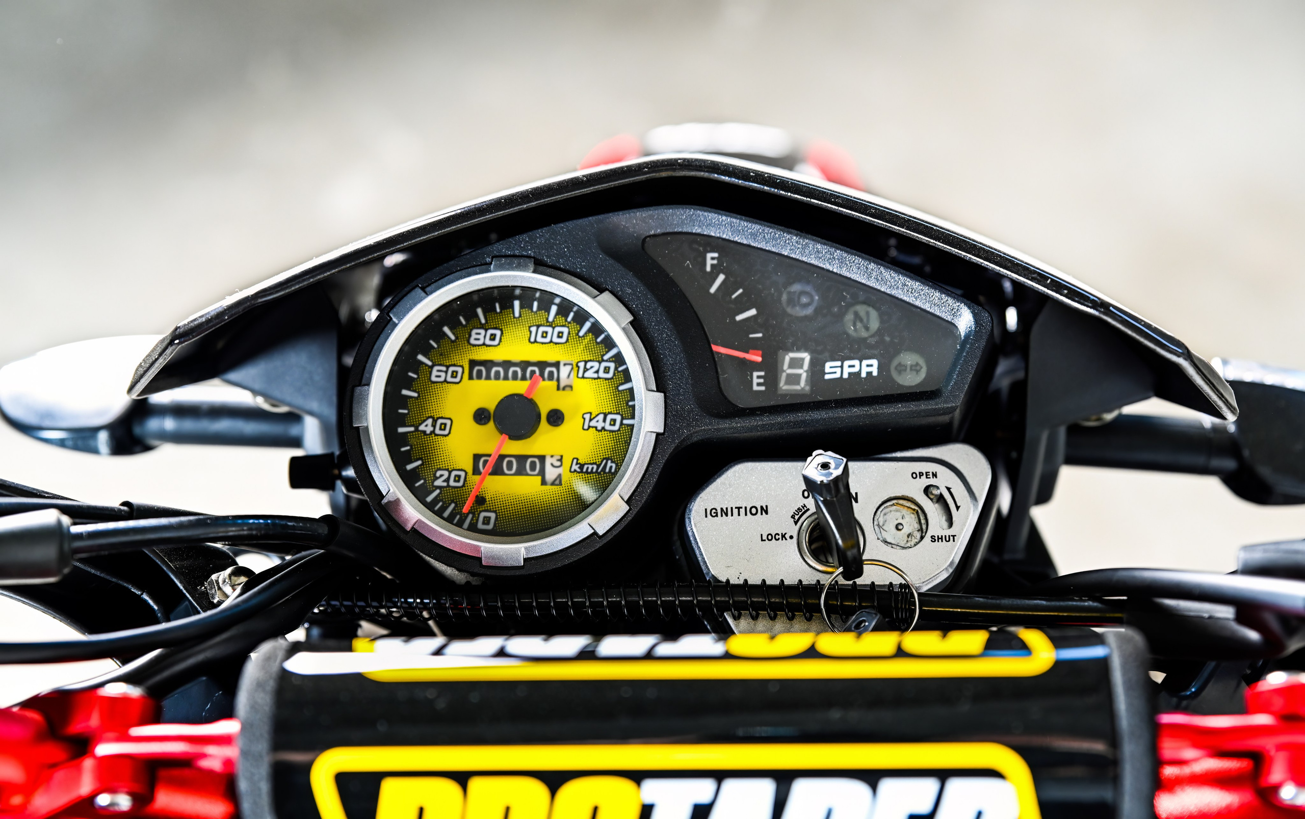 Фотосъёмка автомобилей, мотоциклов и деталей