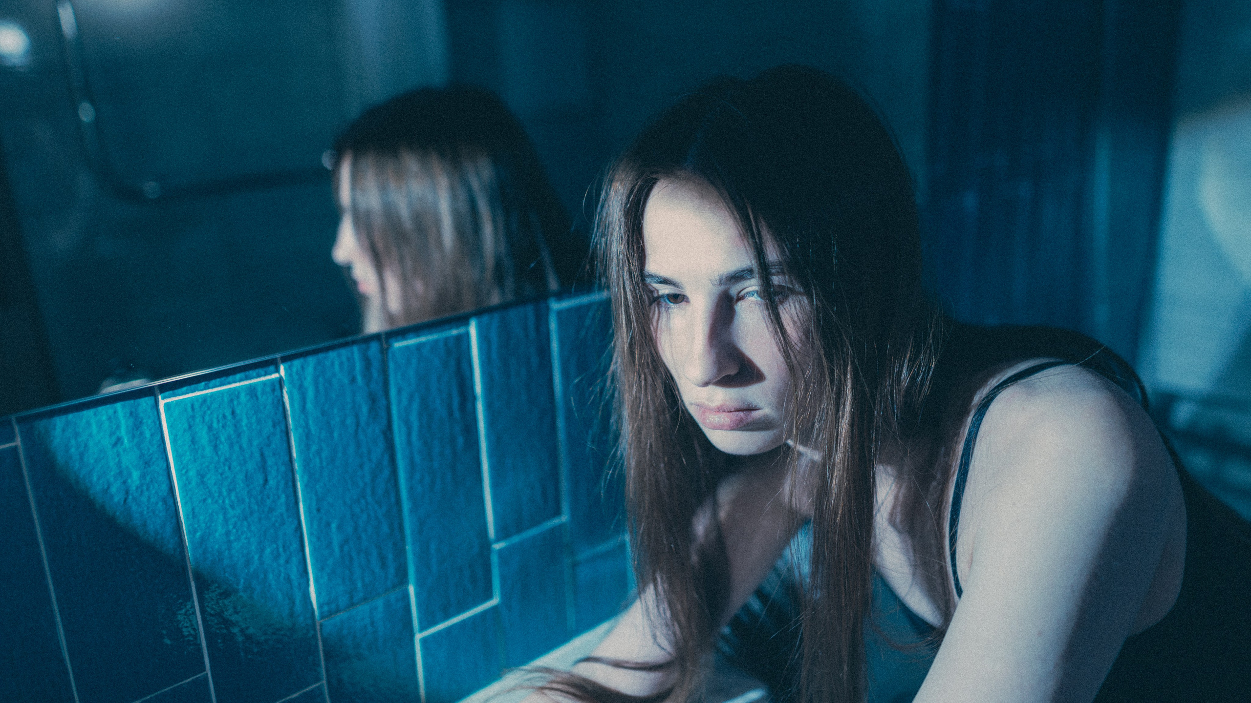 Depres. Sun Betty — кинофотограф Элизабет