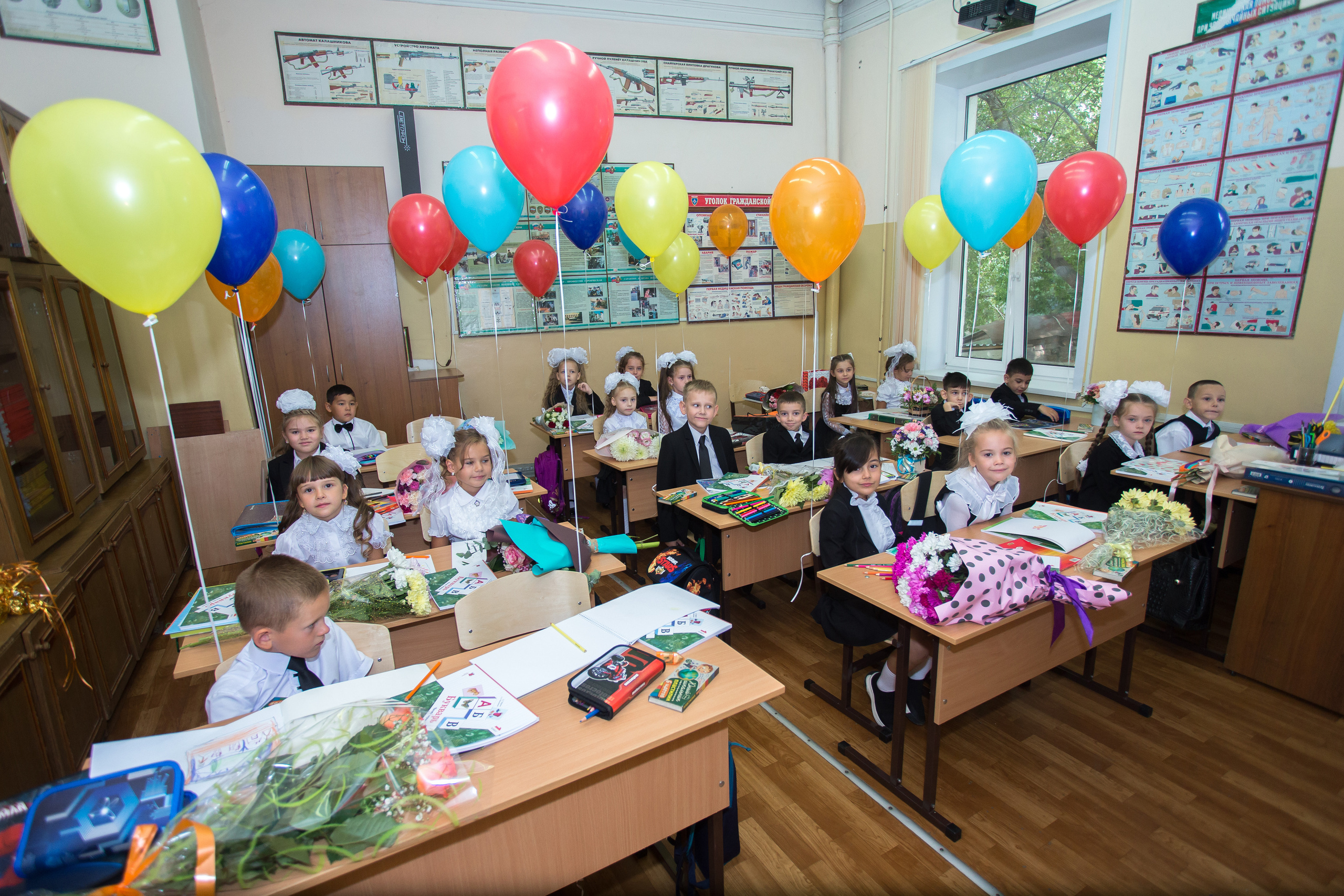 1 сентября. Выпускные альбомы Саратов Энгельс фотограф Титова Ирина