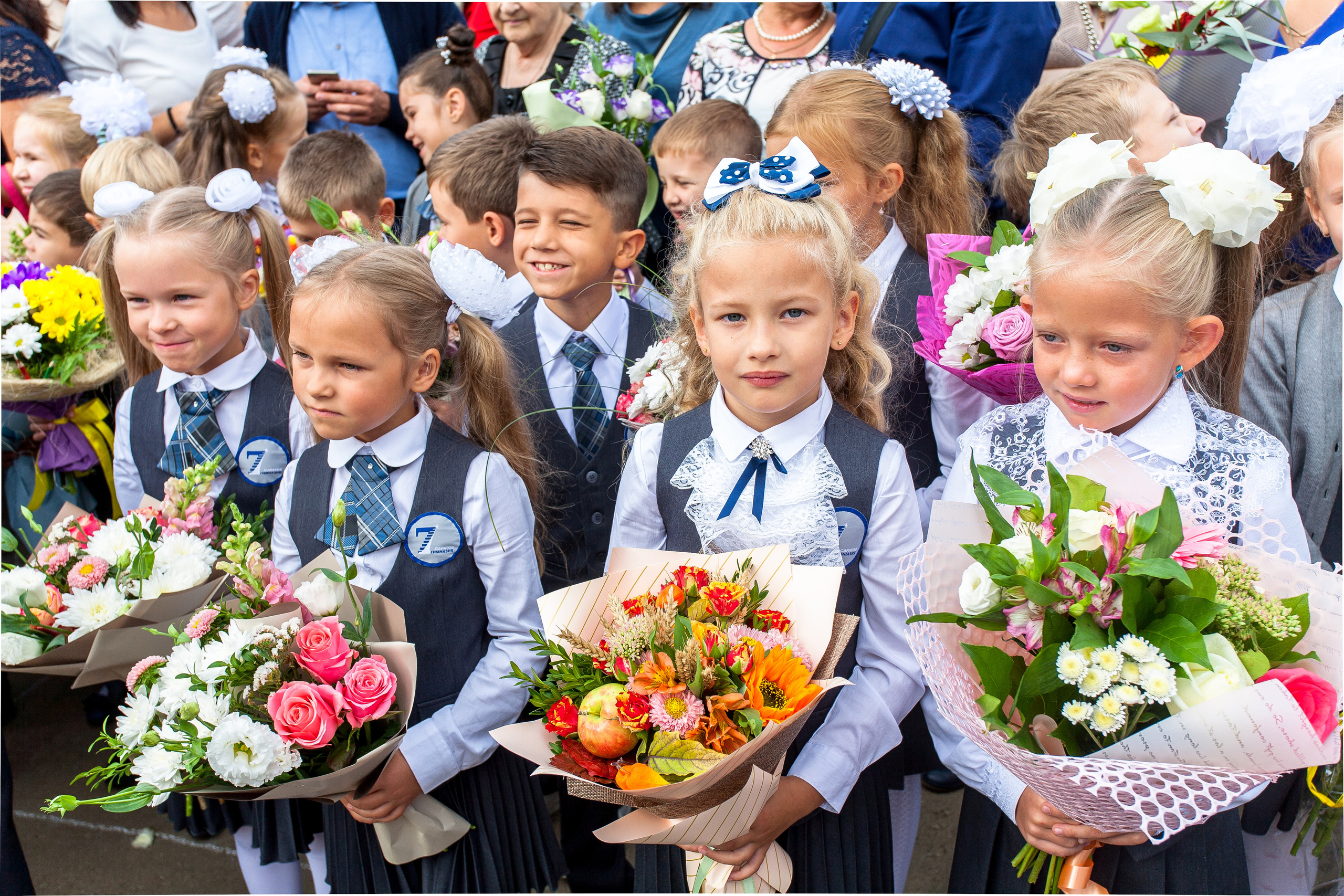 1 сентября. Выпускные альбомы Саратов Энгельс фотограф Титова Ирина