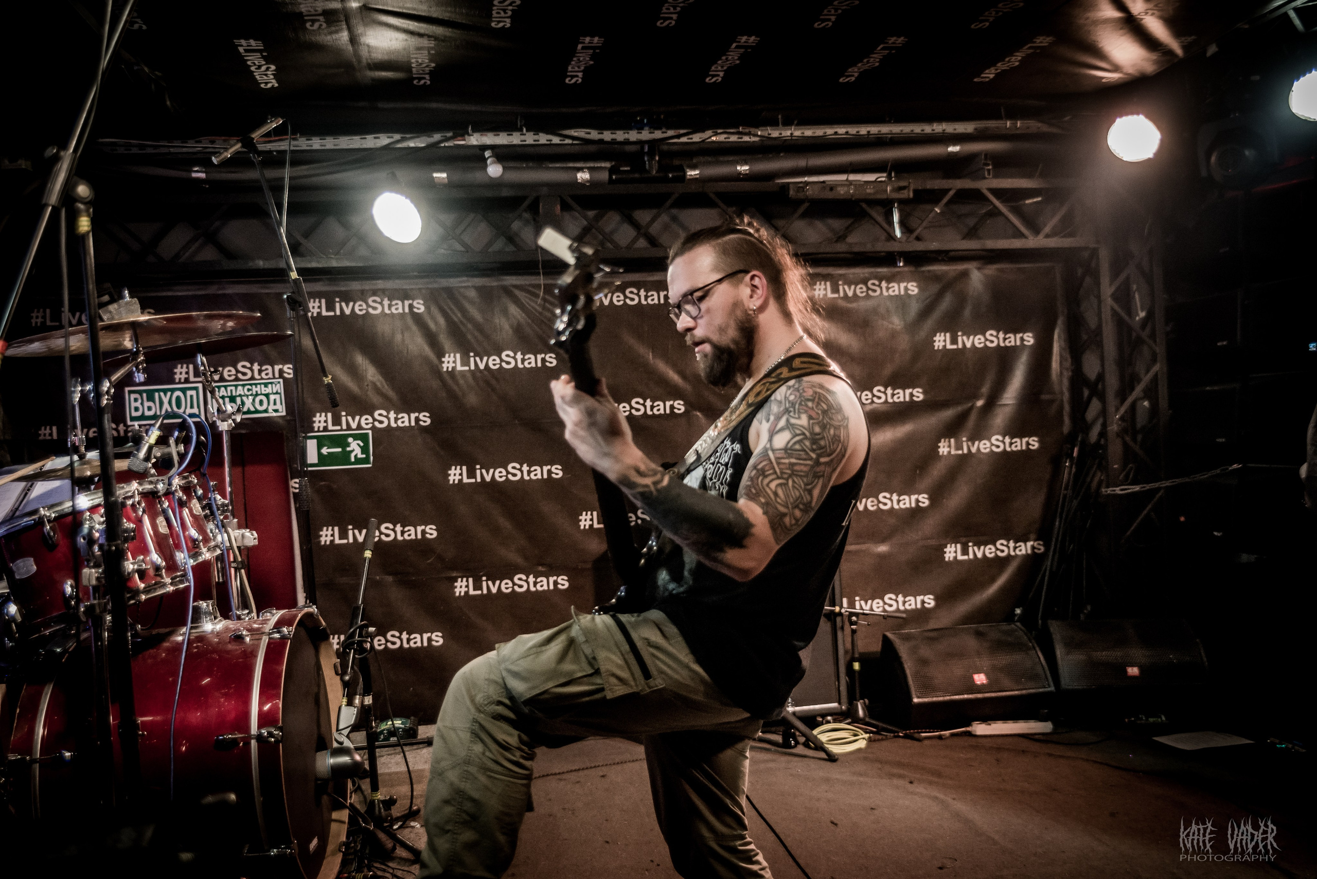 Restless Mind. Kate Vader|Live Music Photography