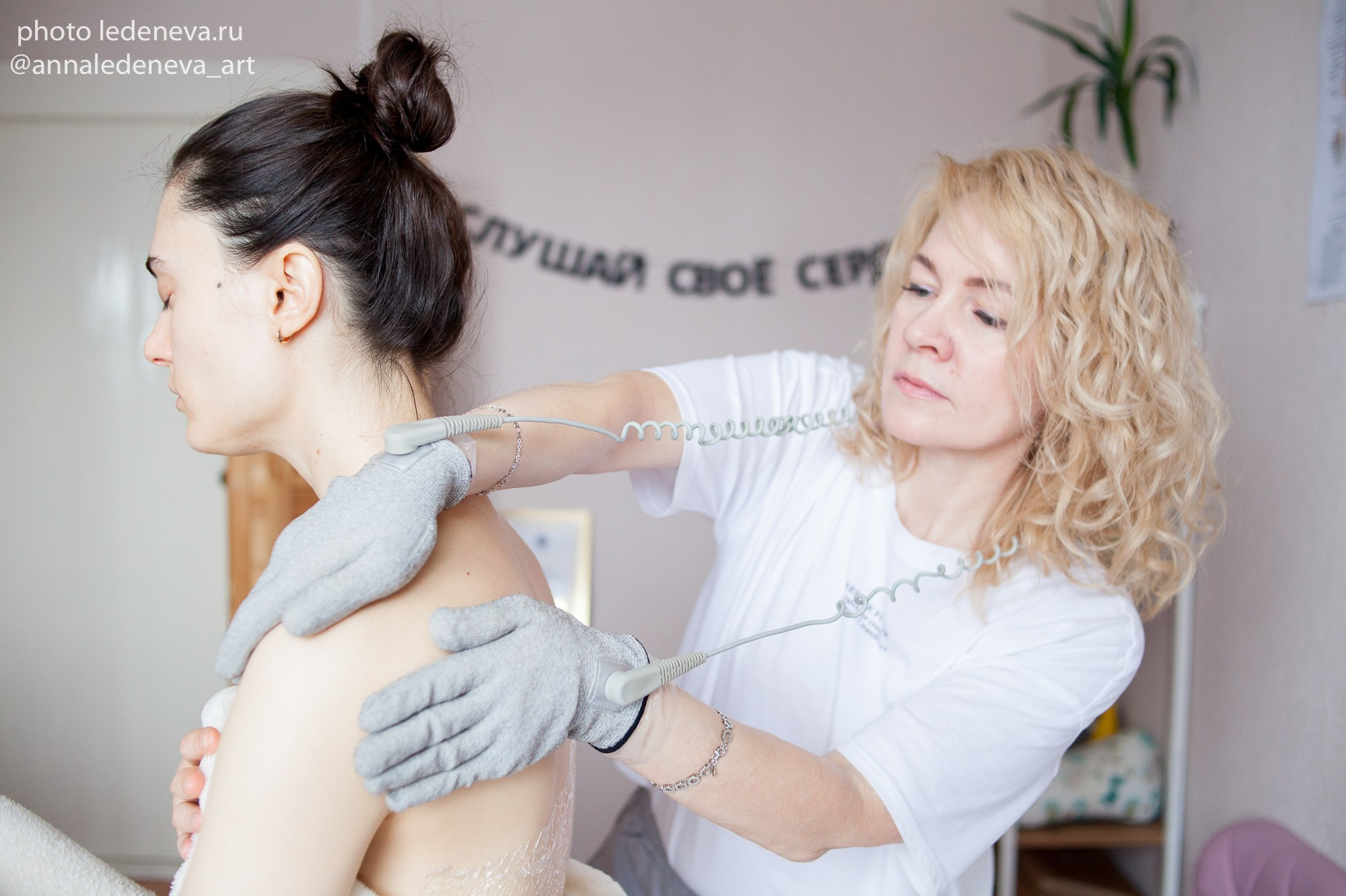 Контент съемка Массаж. Анна Леденева Фотограф