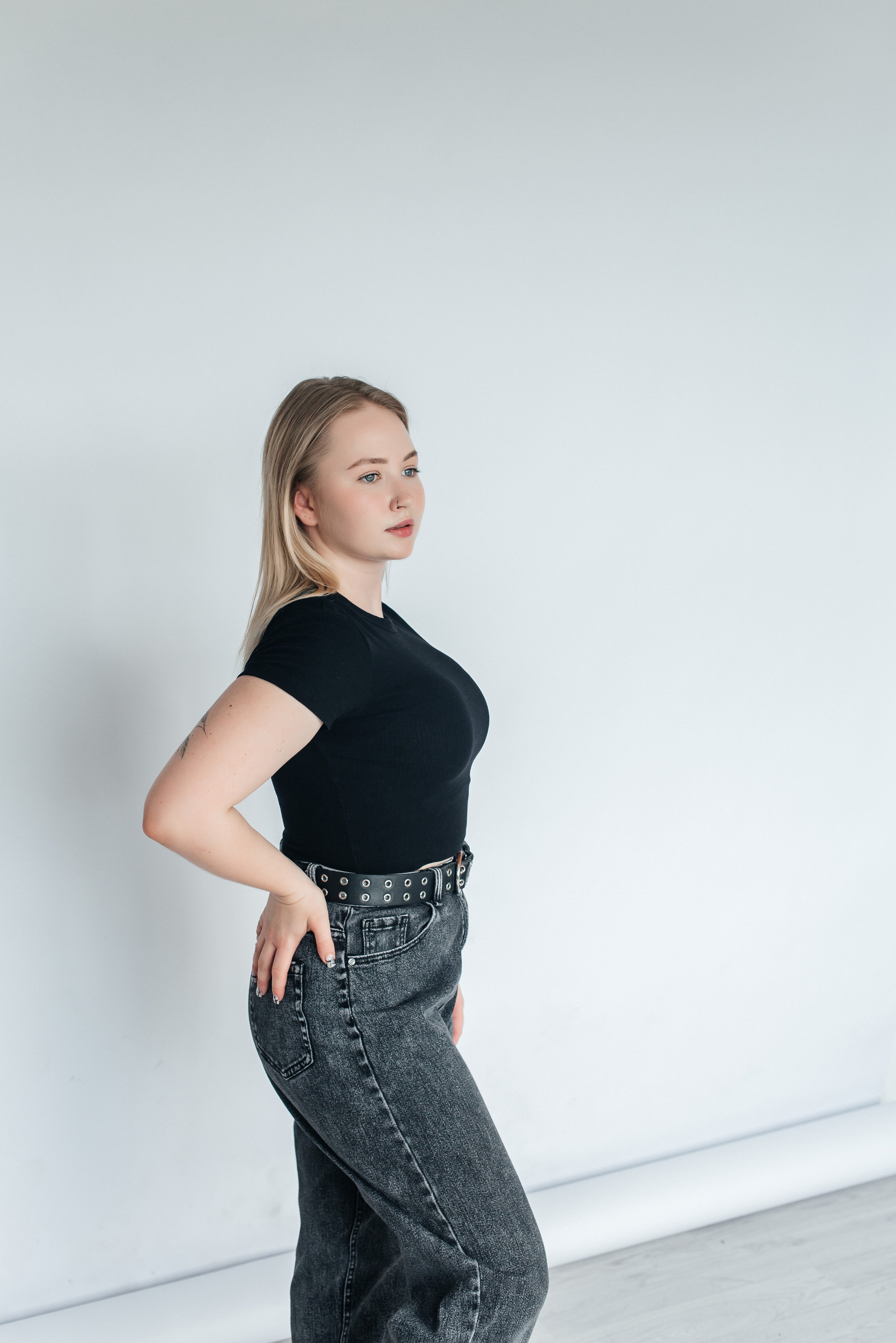 Анастасия в студии. Детский и семейный фотограф выпускной альбом Приморско-Ахтарск