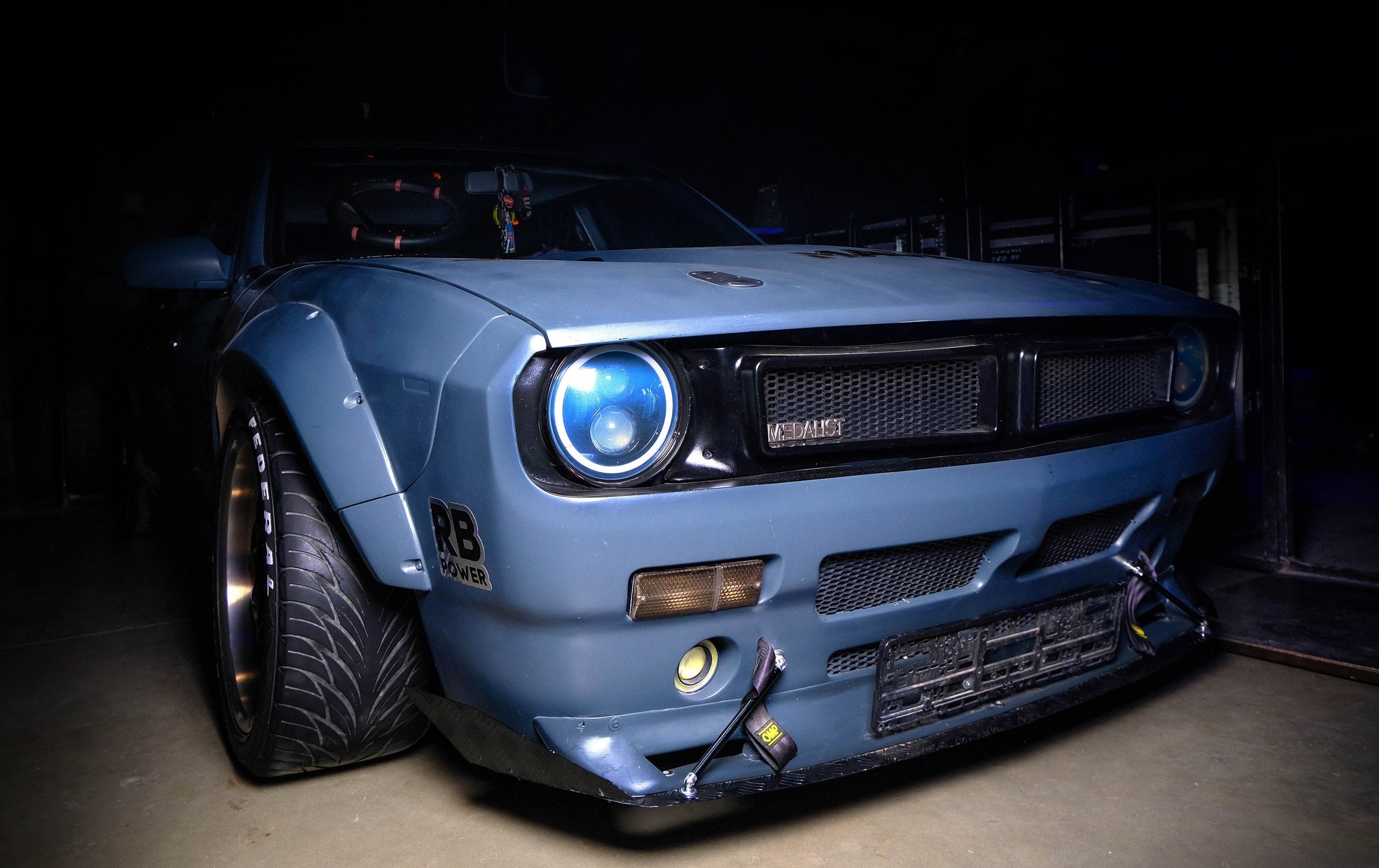 Фотосъёмка клубных вечеринок Питер. Портретный, репортажный фотограф Санкт-Петербург Елизавета Комарова