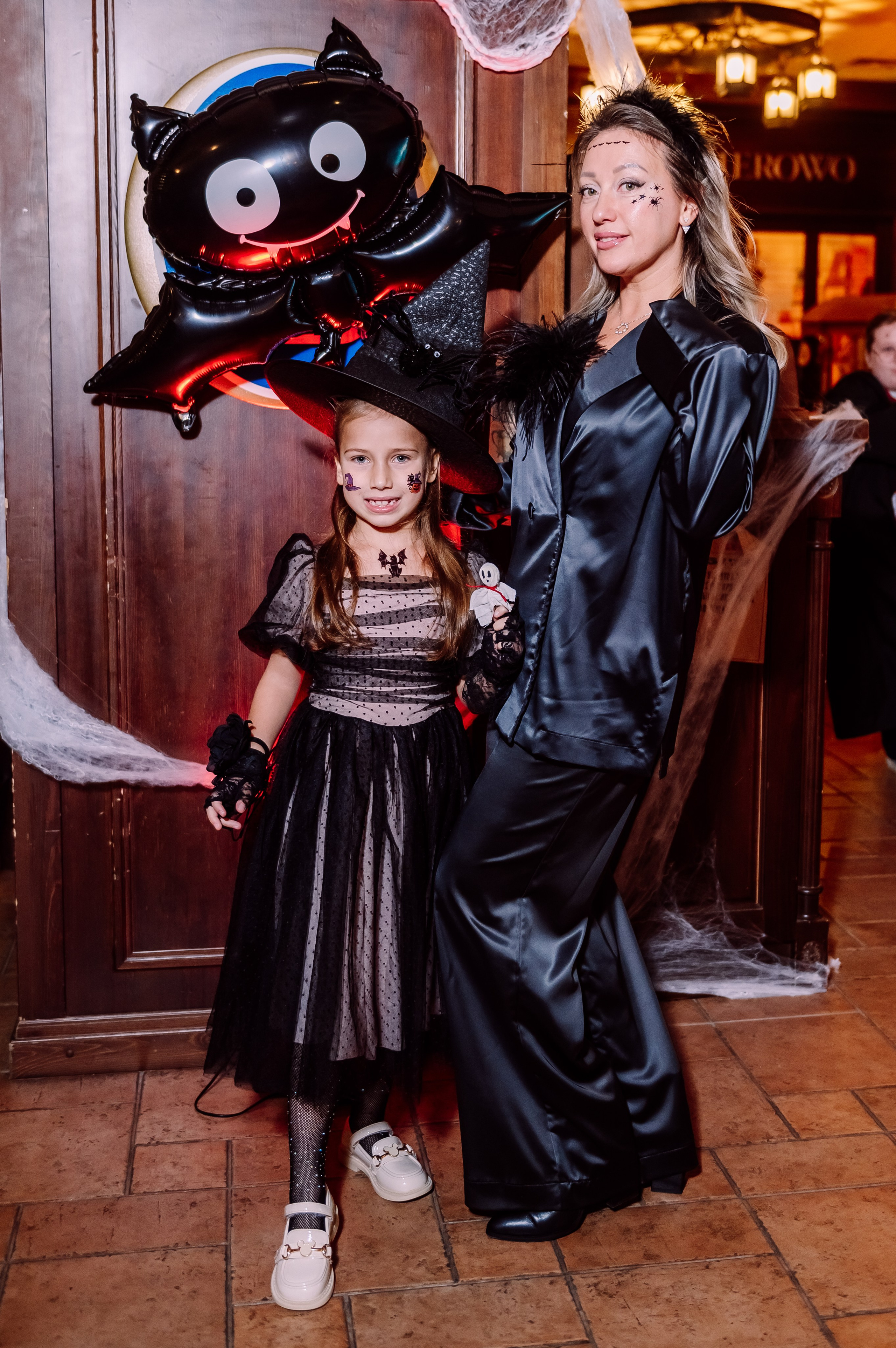 Хэллоуинские Приключения в Хофброй от ДетиСказка42. Детский фотограф, семейный фотограф и репортажи в Кемерово