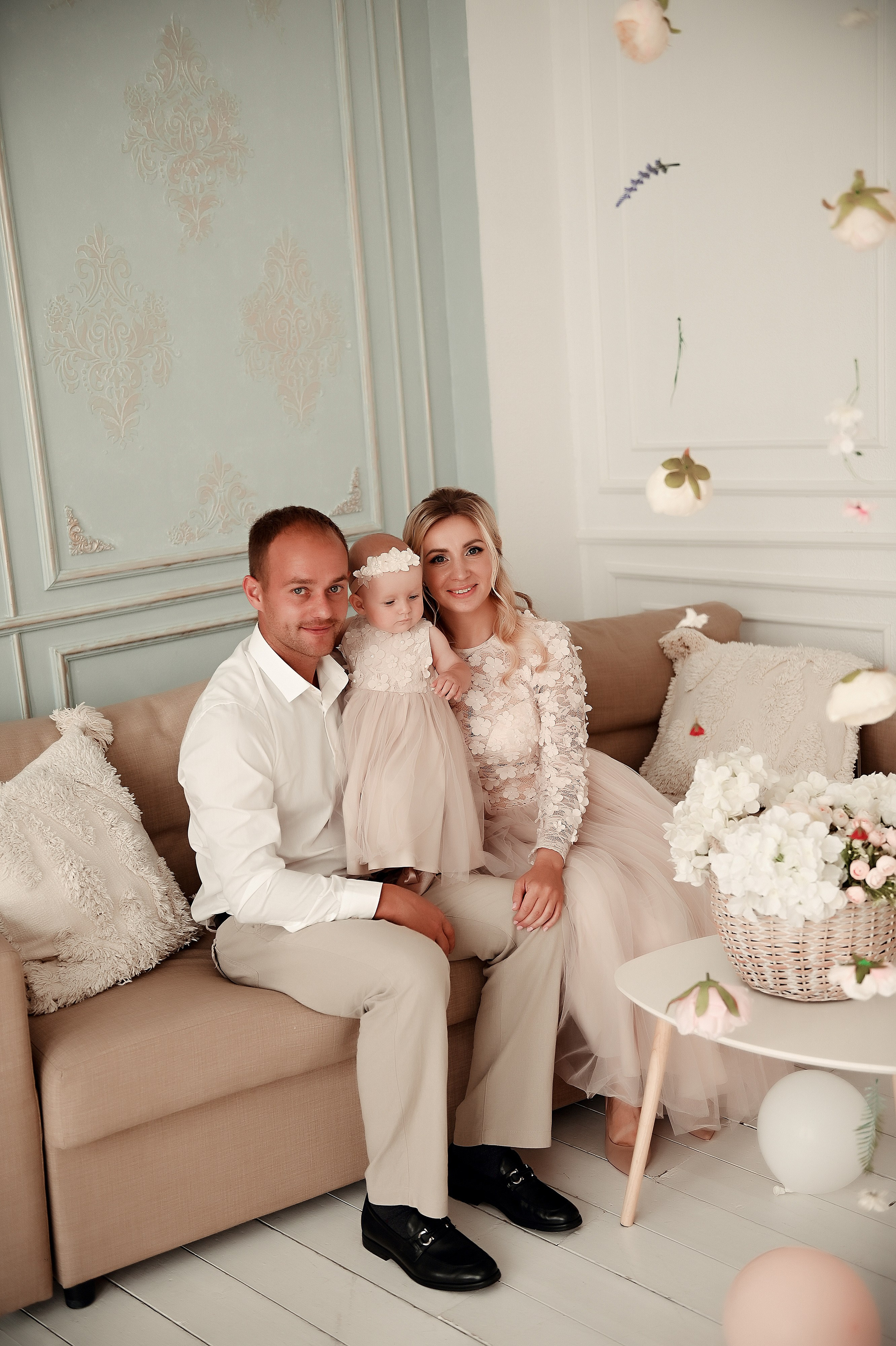 Семейная на 1 годик. Свадебный, семейный, детский, контент фотограф в Омске Максим Ильин