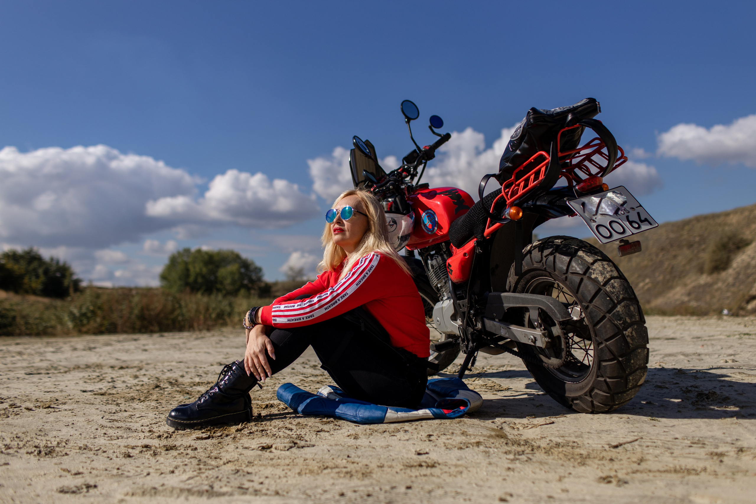 Мото Анечка. Фотограф Софья Васильковская