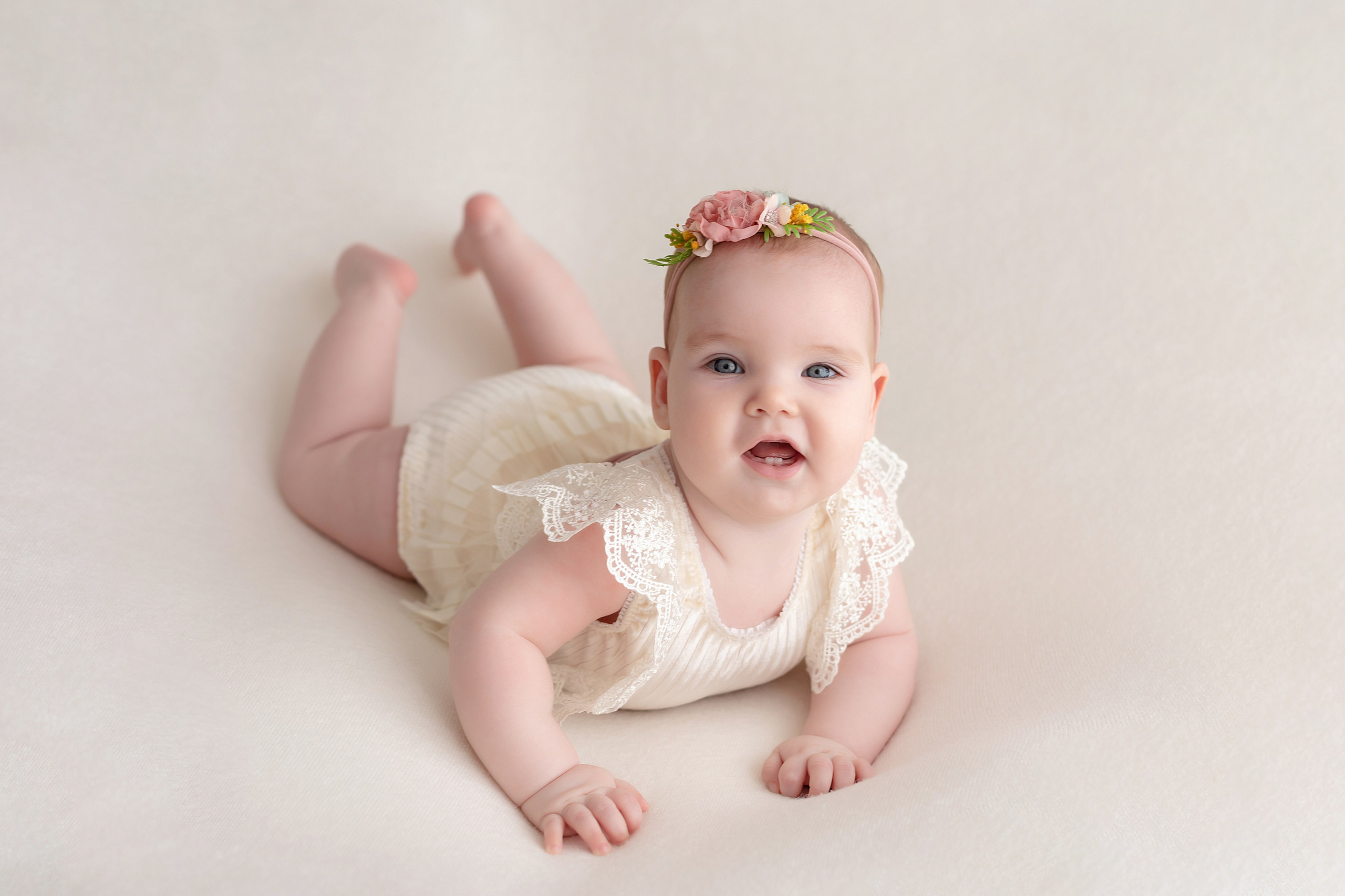 Малыши до года. Фотограф новорожденных в Тюмени