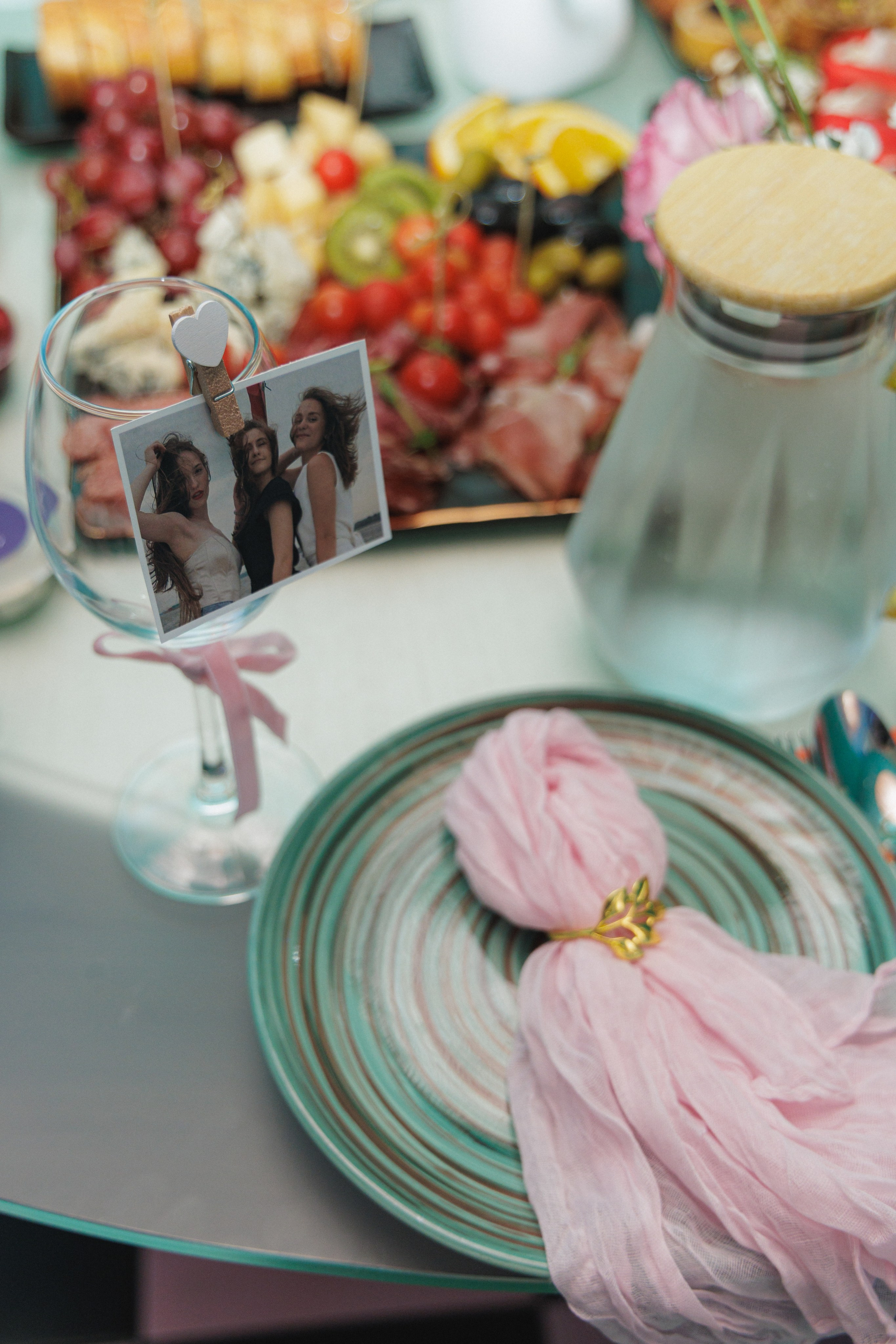 Девичник. Aleksantis