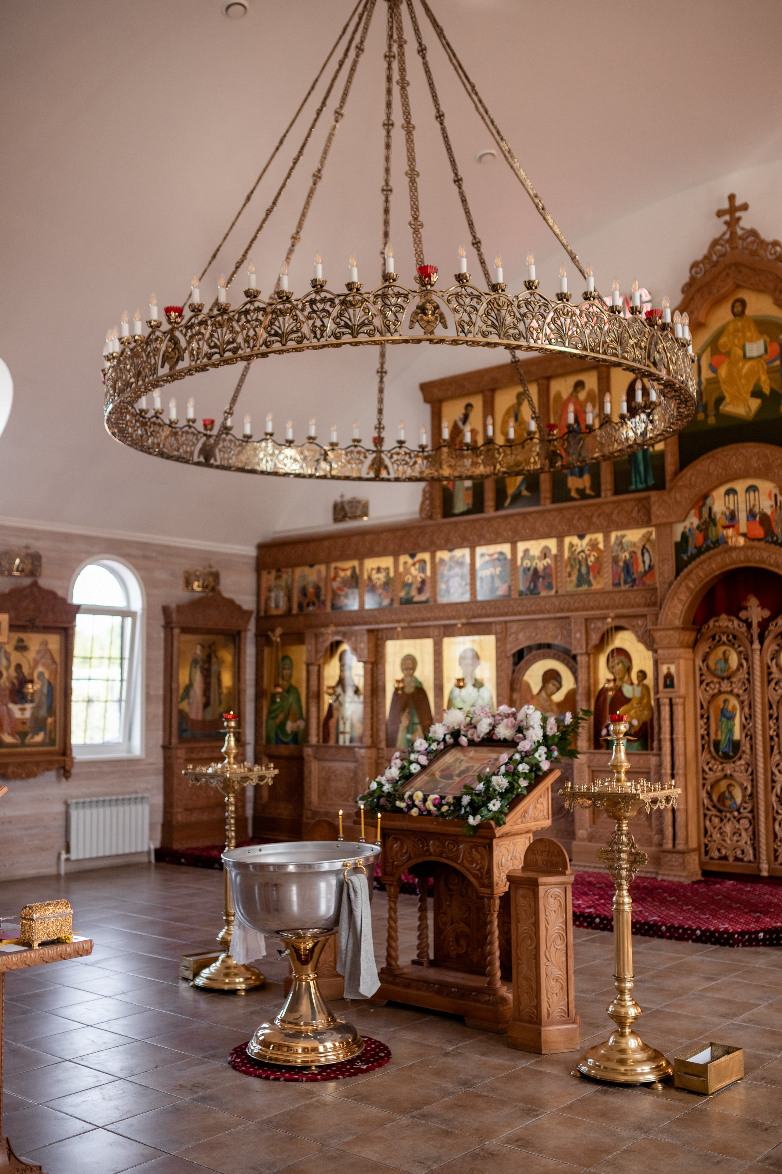 Крещение в Церкви Ватопедской иконы Божией Матери Отрада и Утешение. Олеся Семейская свадебный и семейный фотограф в Ростове-на-Дону