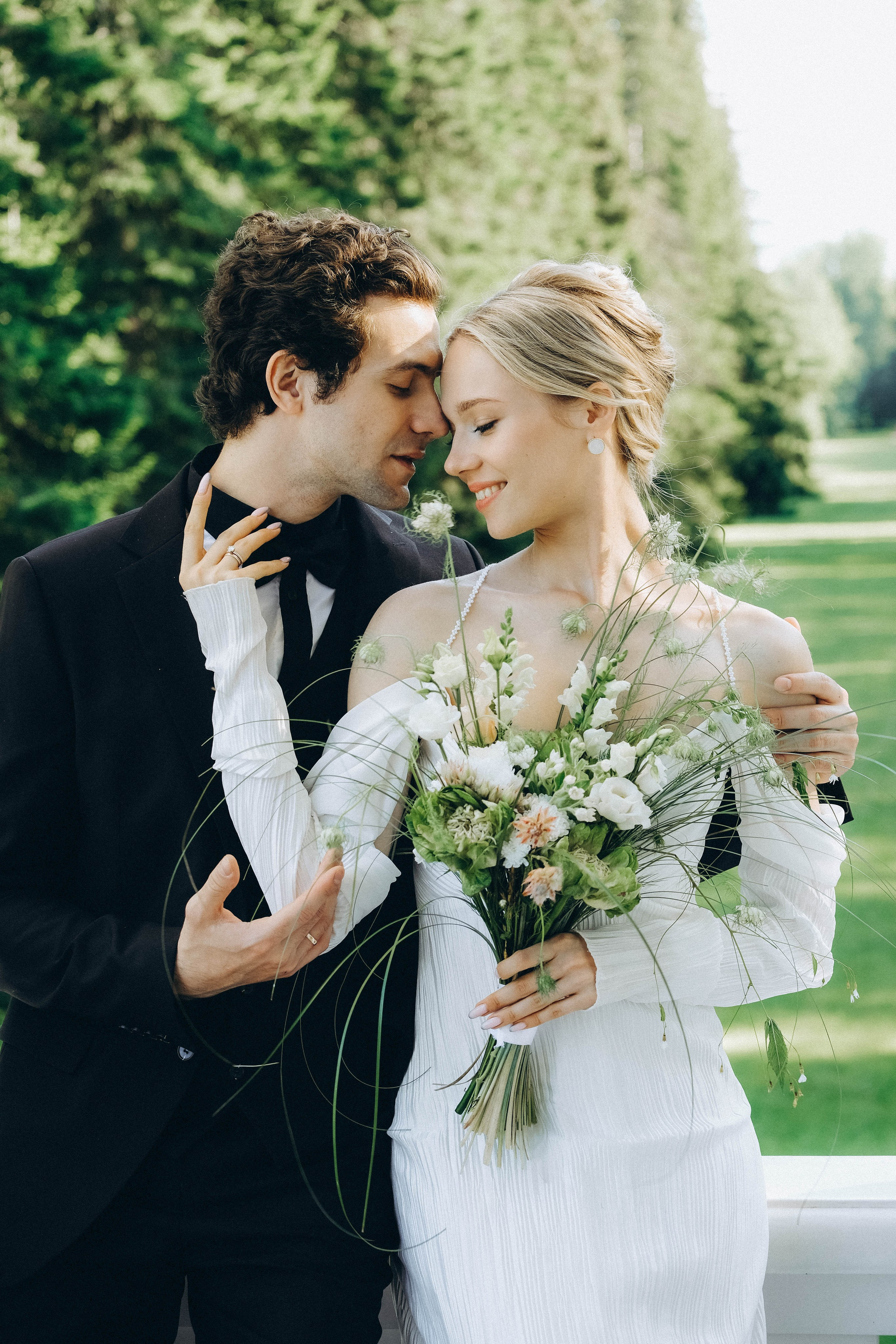 СВАДЕБНАЯ СЬЕМКА В ПАРКЕ ОРАНИЕНБАУМ. Профессиональный фотограф, Санкт-Петербург — Виктория Богомолова