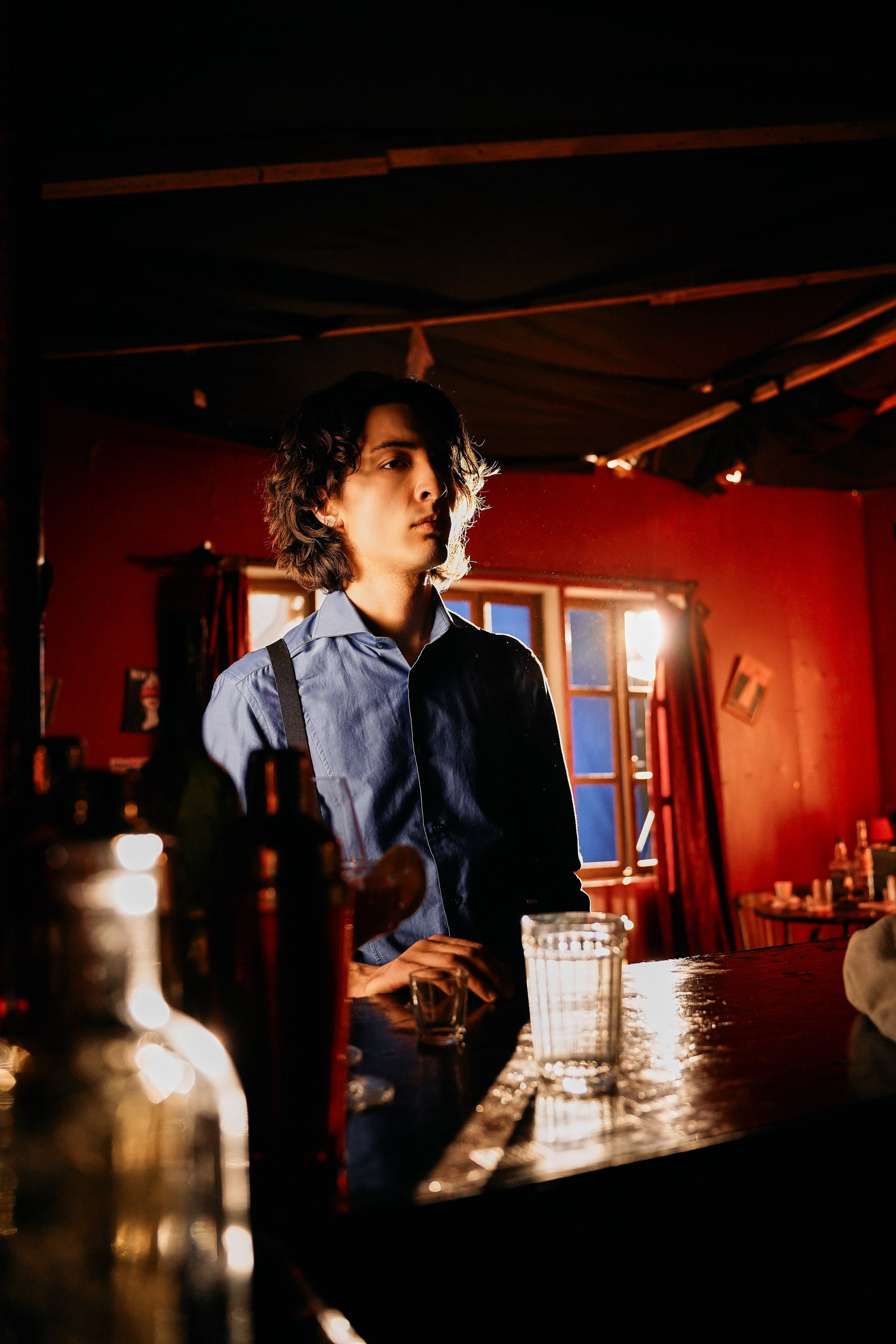 БЭКИ со съемок. Фотограф