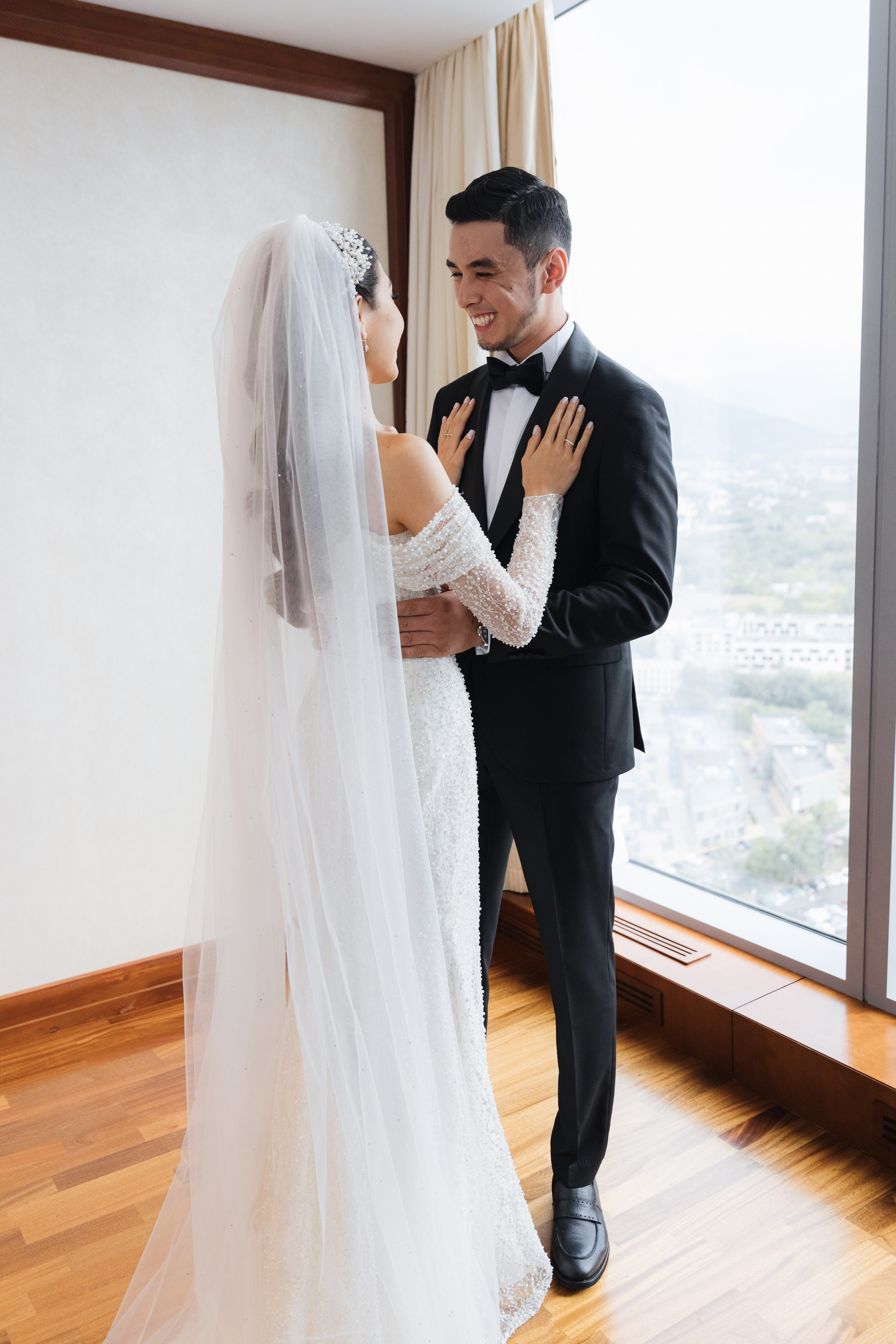 Акрам и Азиза