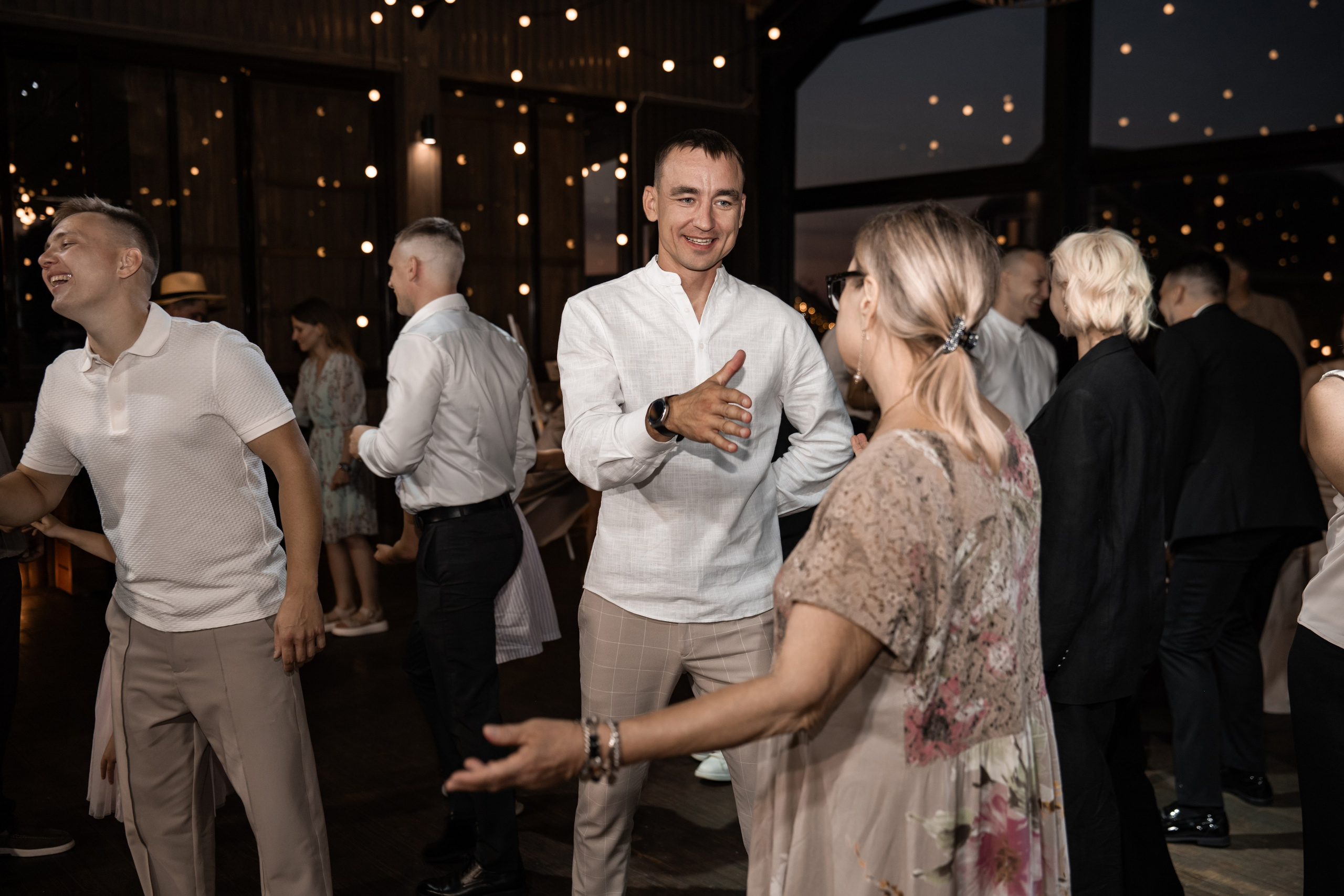 2024. Богдан и Ирина. Свадебный и семейный фотограф в Москве и Европе Евгения Амелина