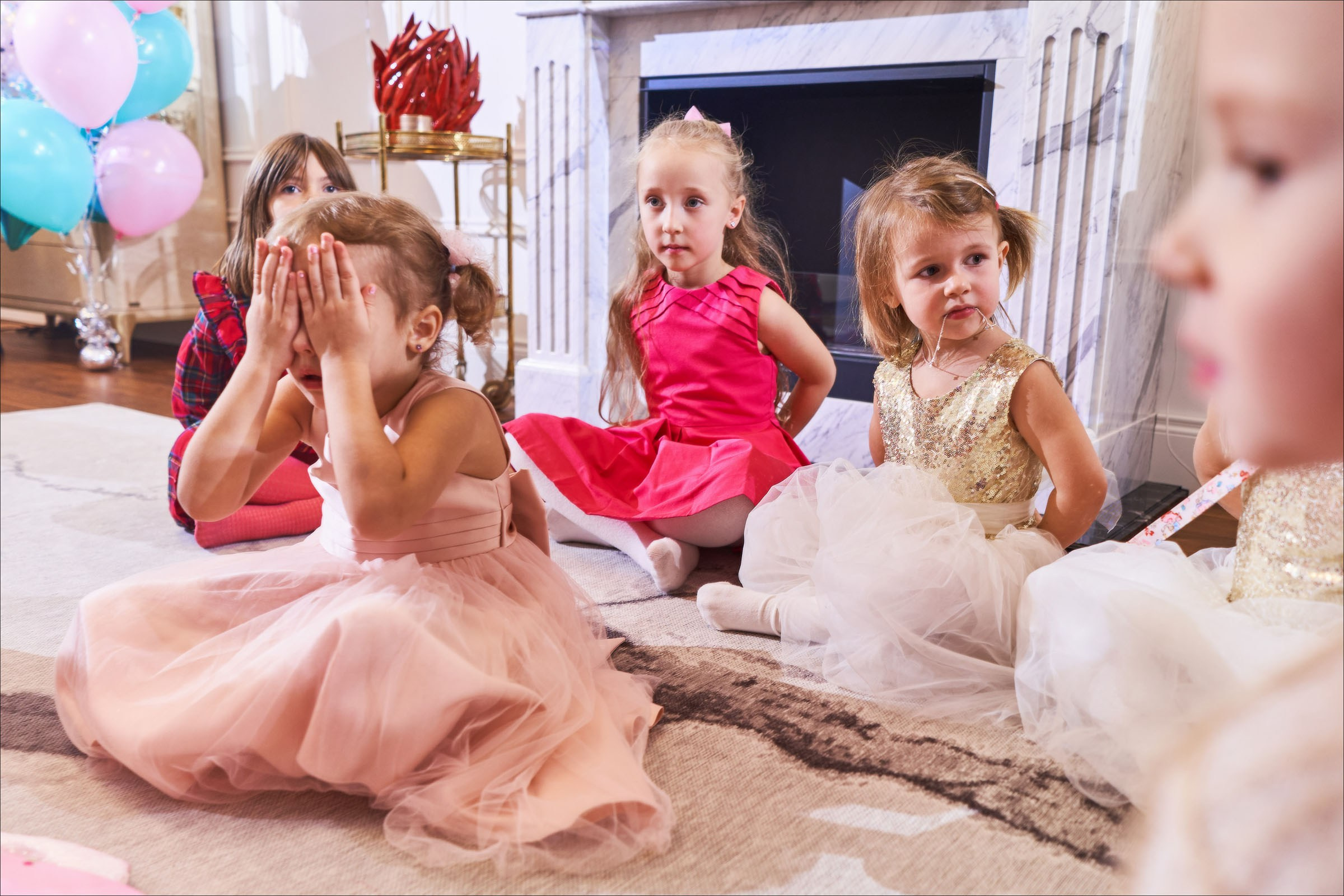 Маленький праздник для сестер;). Фотограф в Москве Нафиков Руслан. Репортажная съемка, Портрет