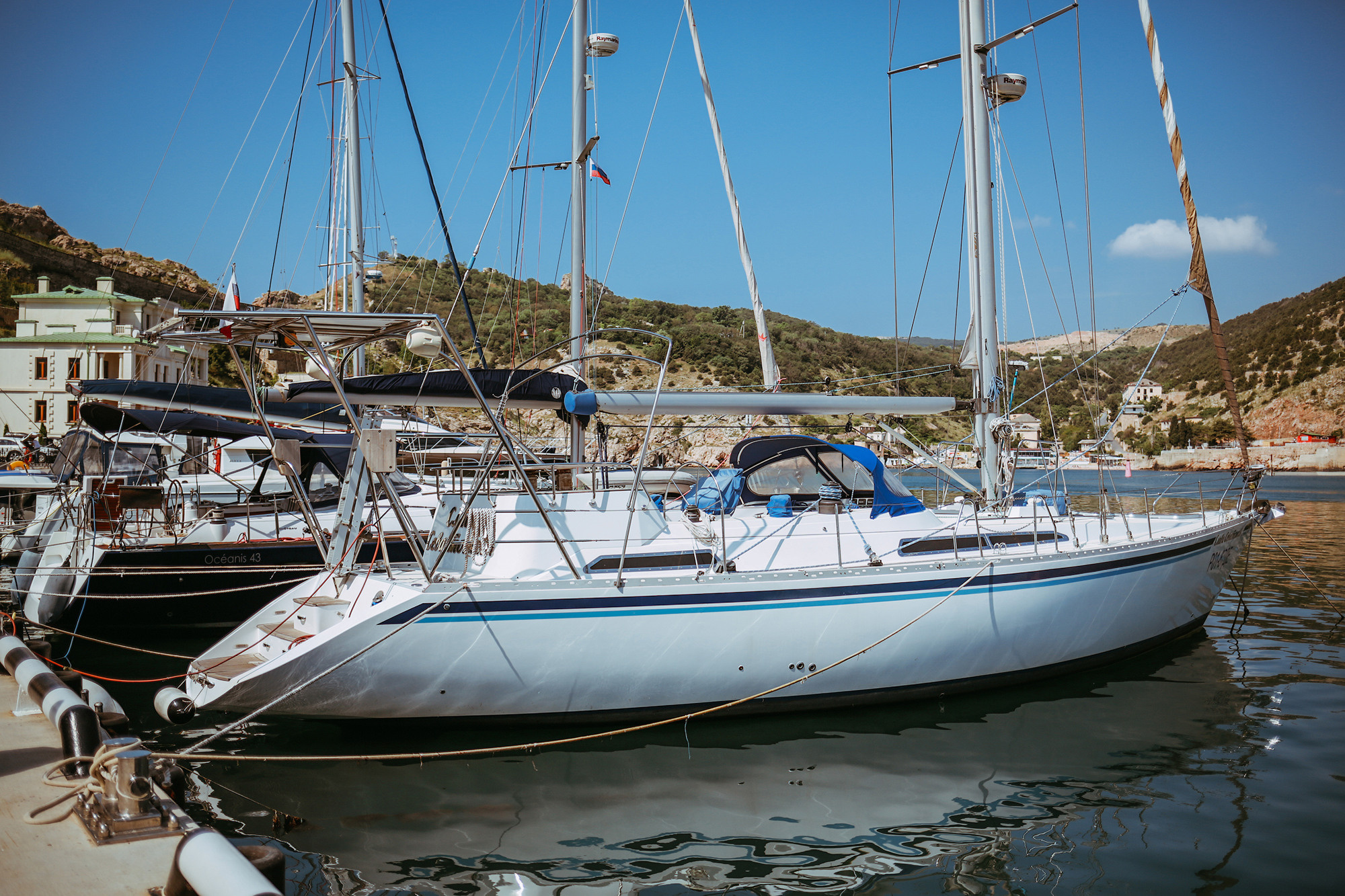 Юля в солнечной Балаклаве. Семейный фотограф в Москве Вера Гук
