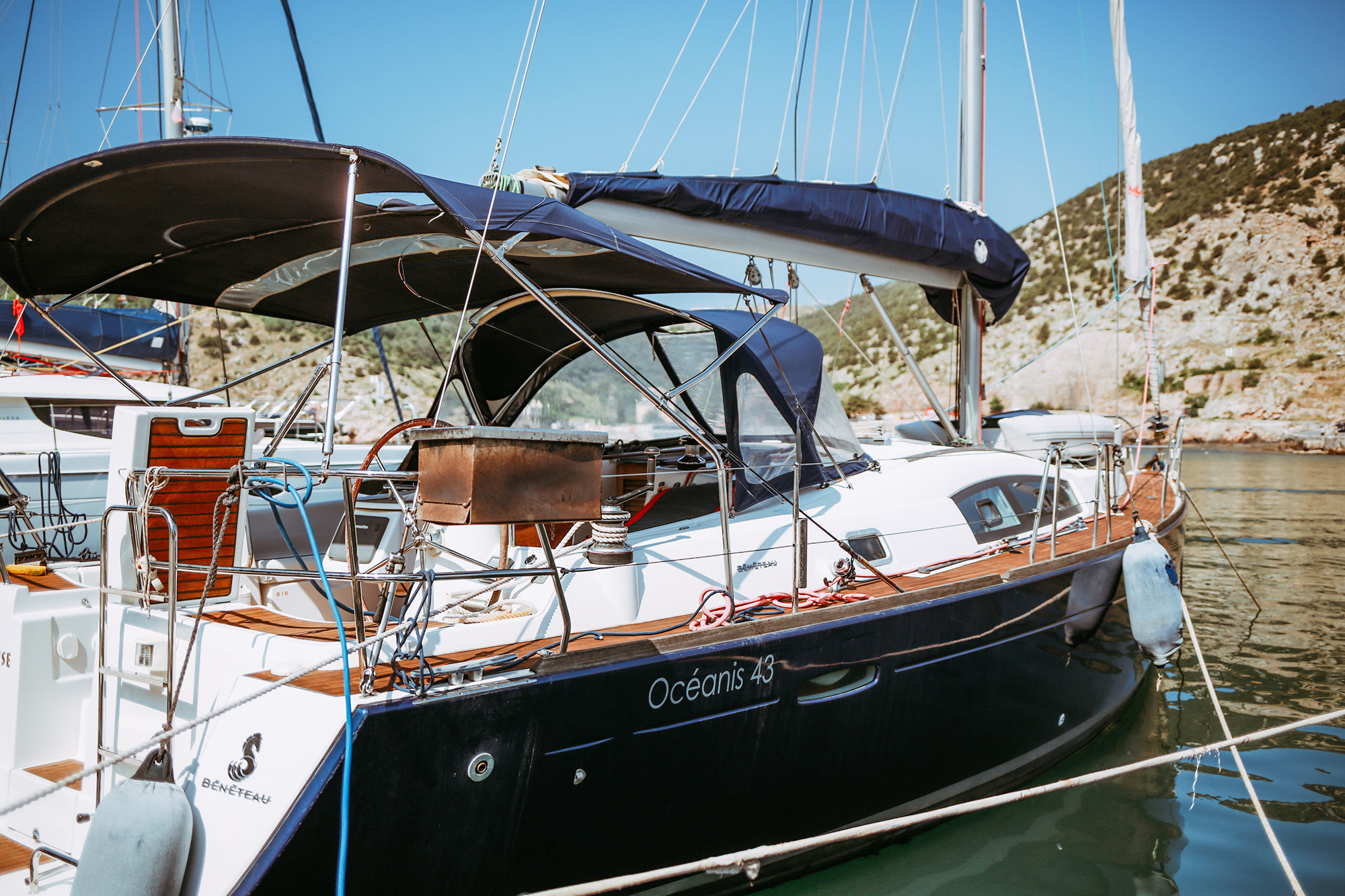 Юля в солнечной Балаклаве. Семейный фотограф в Москве Вера Гук