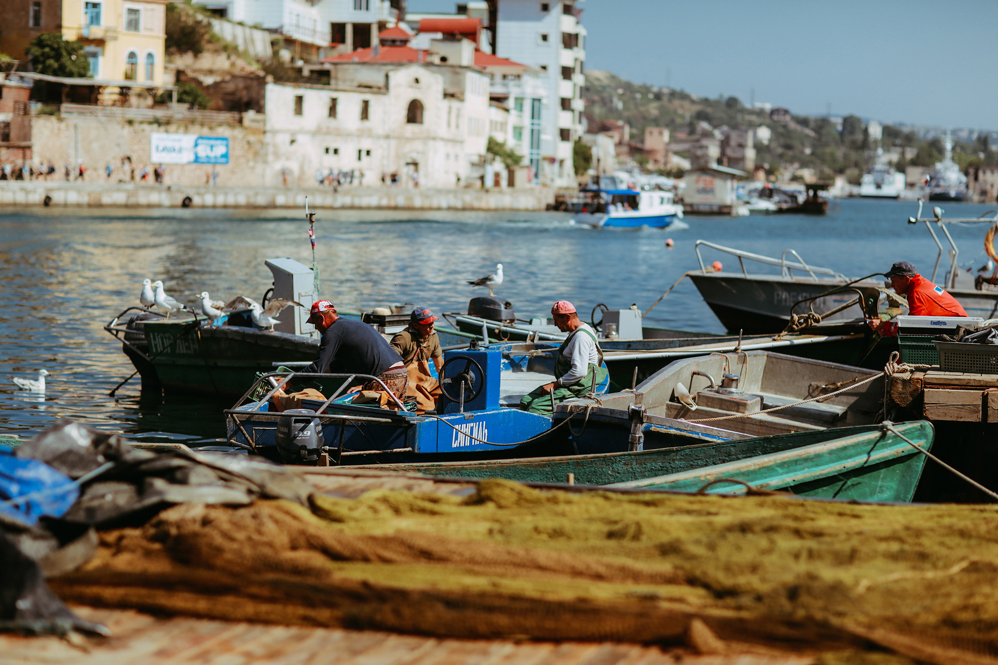 Юля в солнечной Балаклаве. Семейный фотограф в Москве Вера Гук
