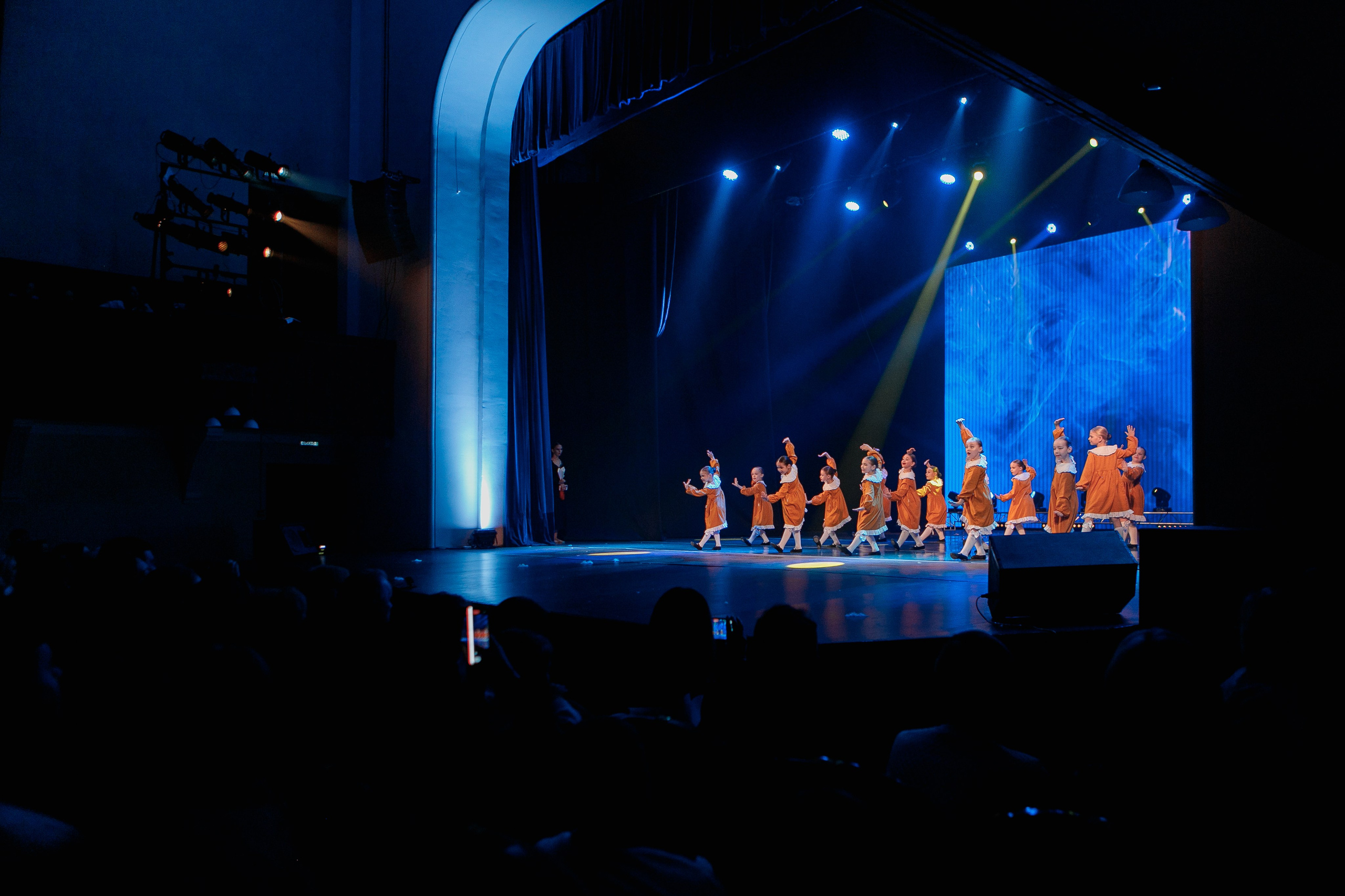 Концерт, танцевальный дом «Наследие». Фотограф Анастасия Кулешова