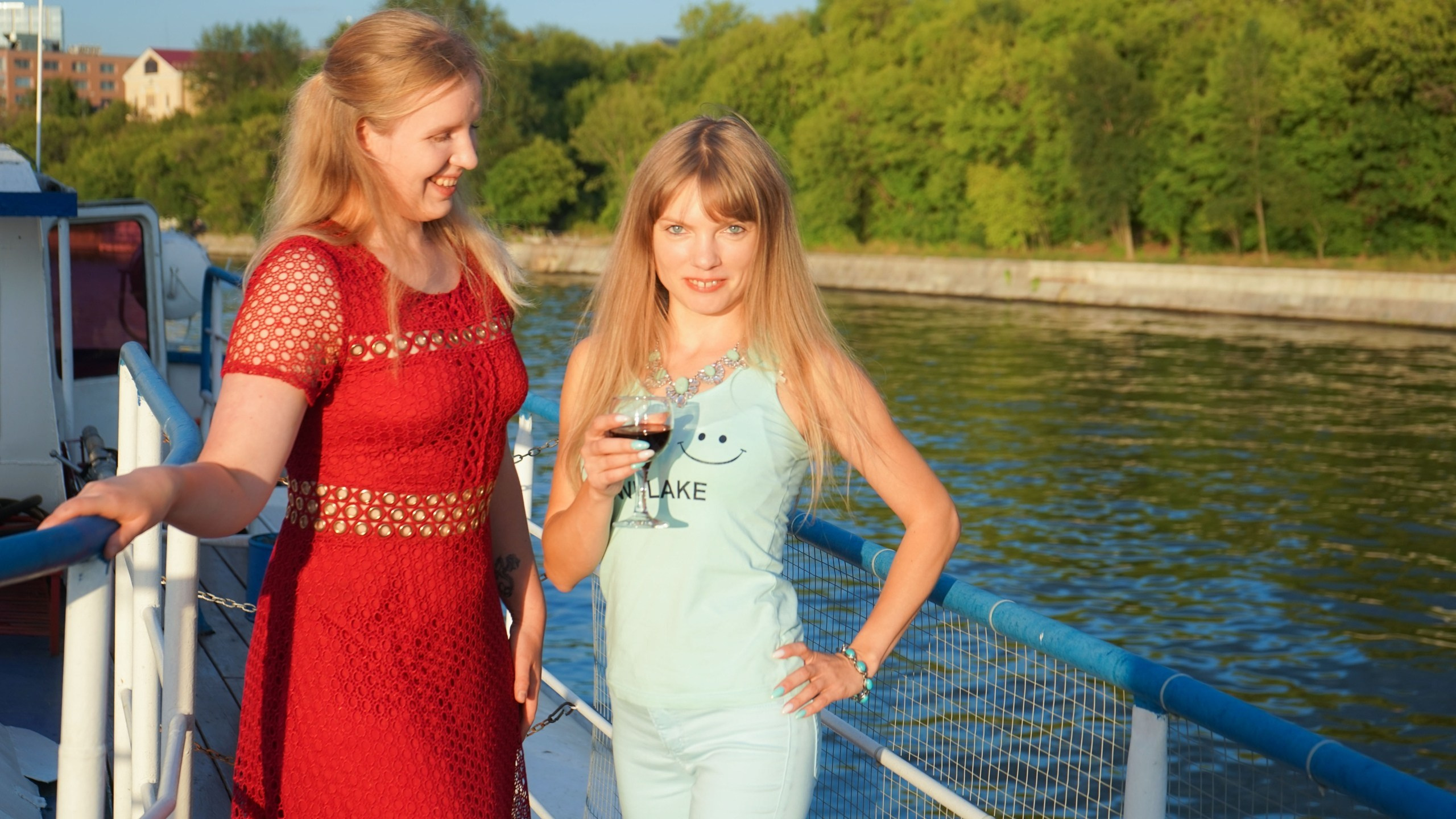 Танцы на воде | 24.07.21. Галерея Фантим