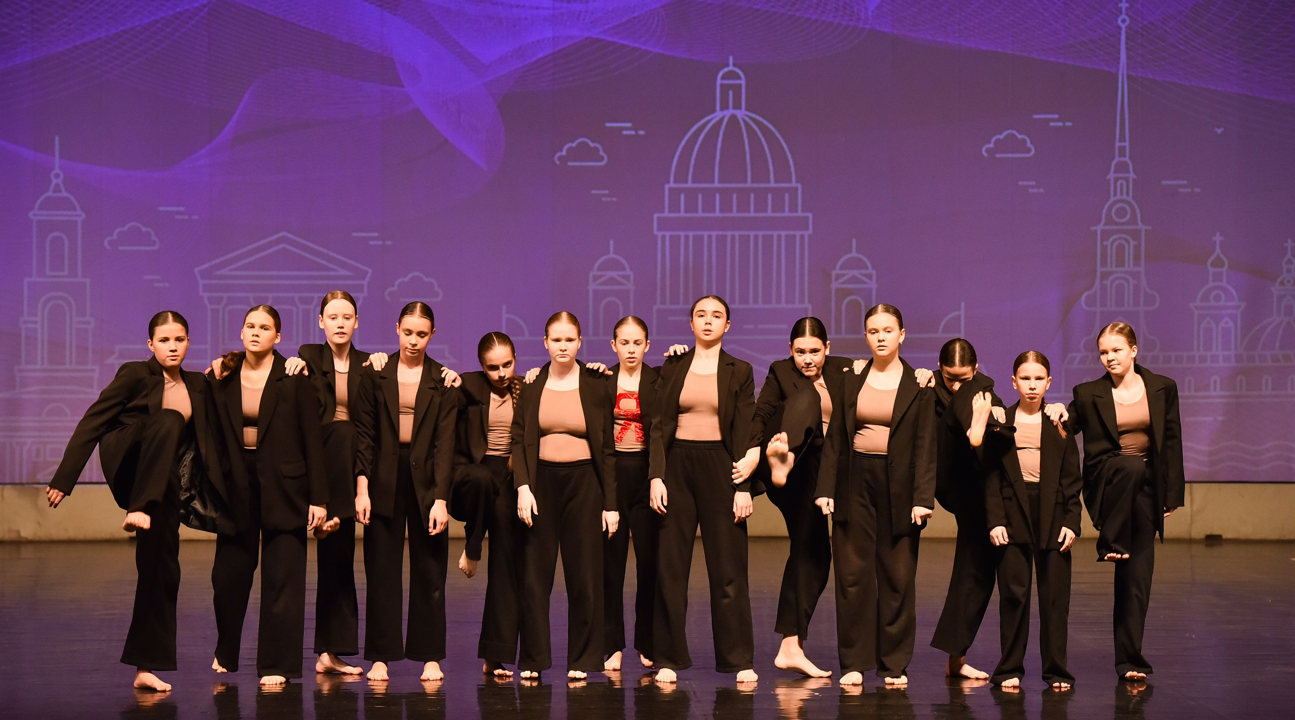 01.12.2024 Фестиваль хореографического искусства «АРТ-КОМПАС. СЕВЕРО-ЗАПАД» г. Спб. Медиастудия Фото Концепт