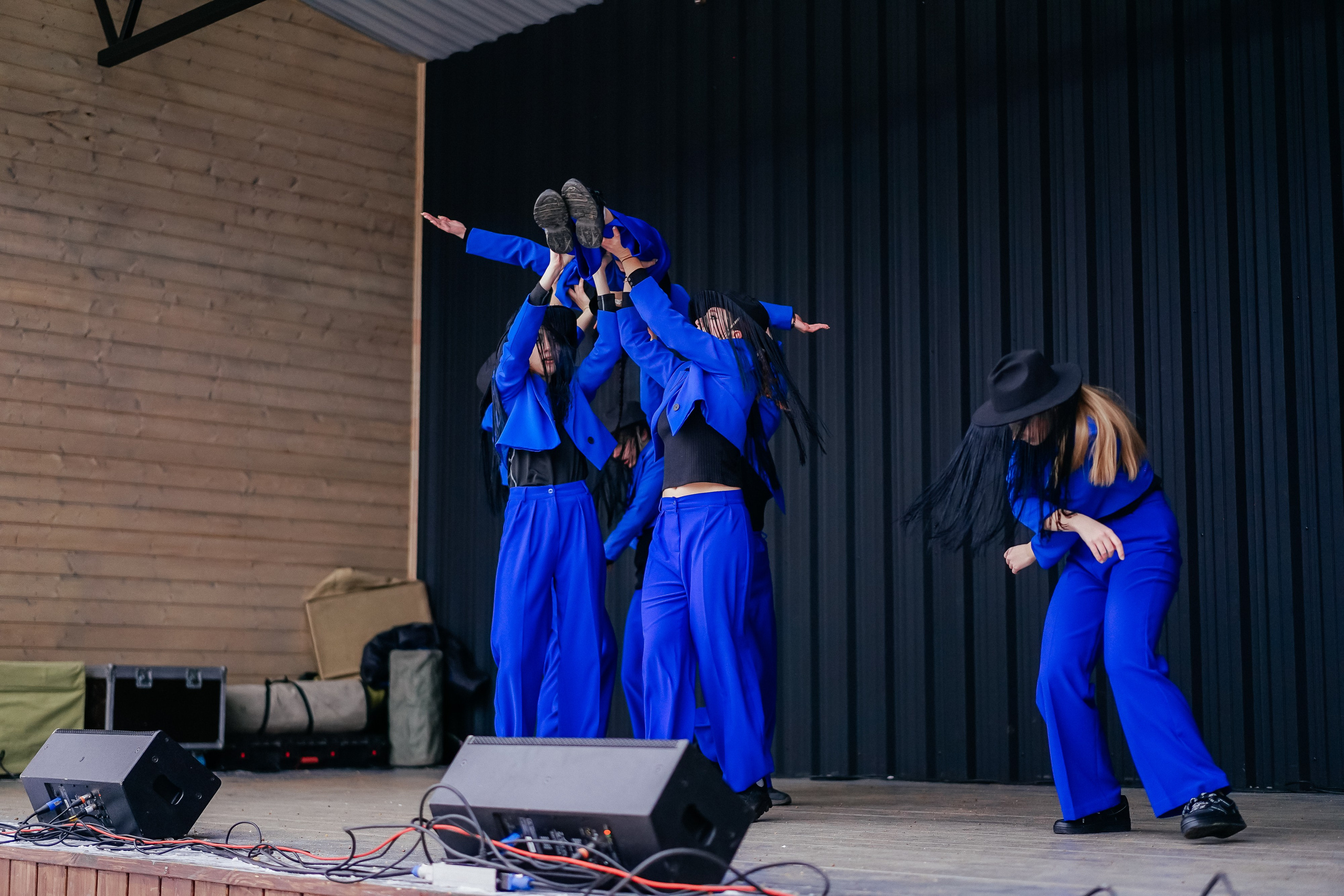 «Предновогодний переполох» Лопатинский сад, 14.12.2024. Фотограф и видеограф Смоленск | Студия Цезарь