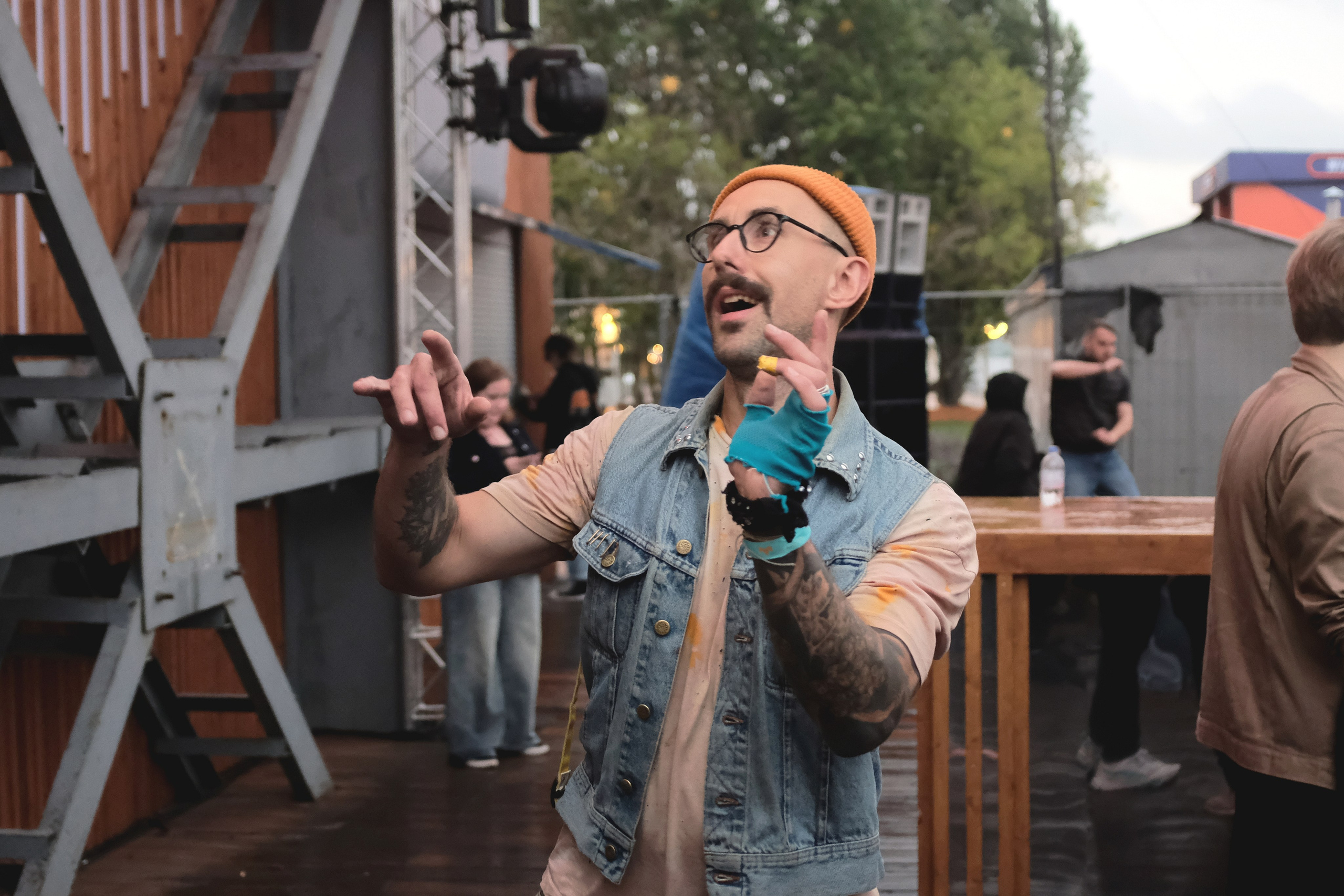 Gamma people. Гости и участники фестиваля GAMMA 6 июля 2025. Репортажный фотограф в Санкт-Петербурге Даниил Могута