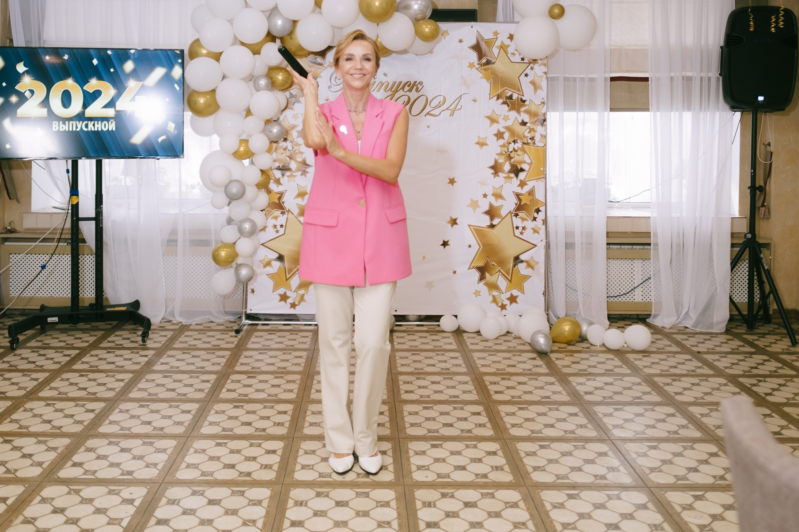 Выпускной школа 33. Свадебный и репортажной фотограф Денис Ожигин в Краснодаре и Краснодарском крае