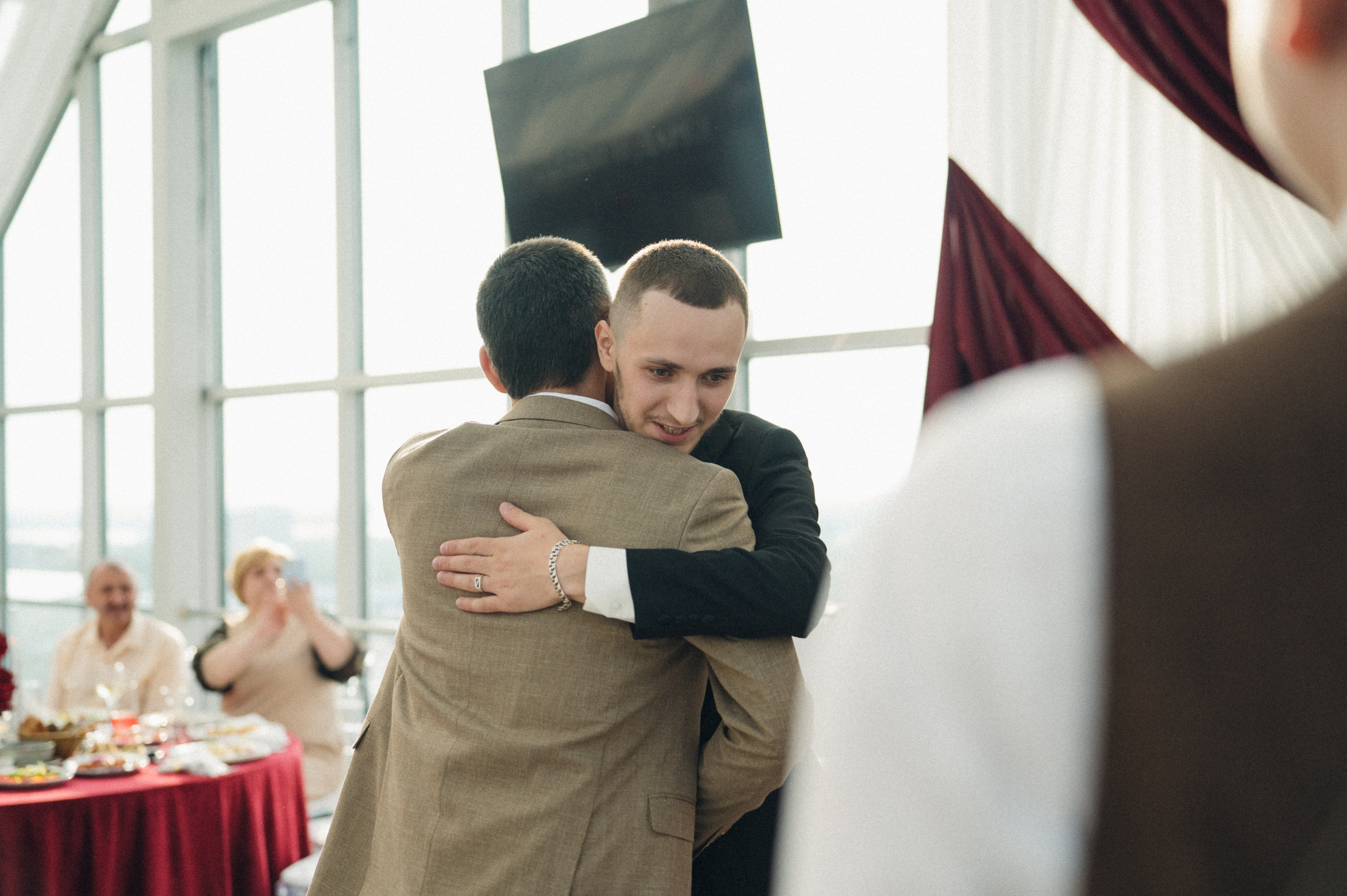 Дарья и Артём. Репортажный и свадебный фотограф в Сургуте