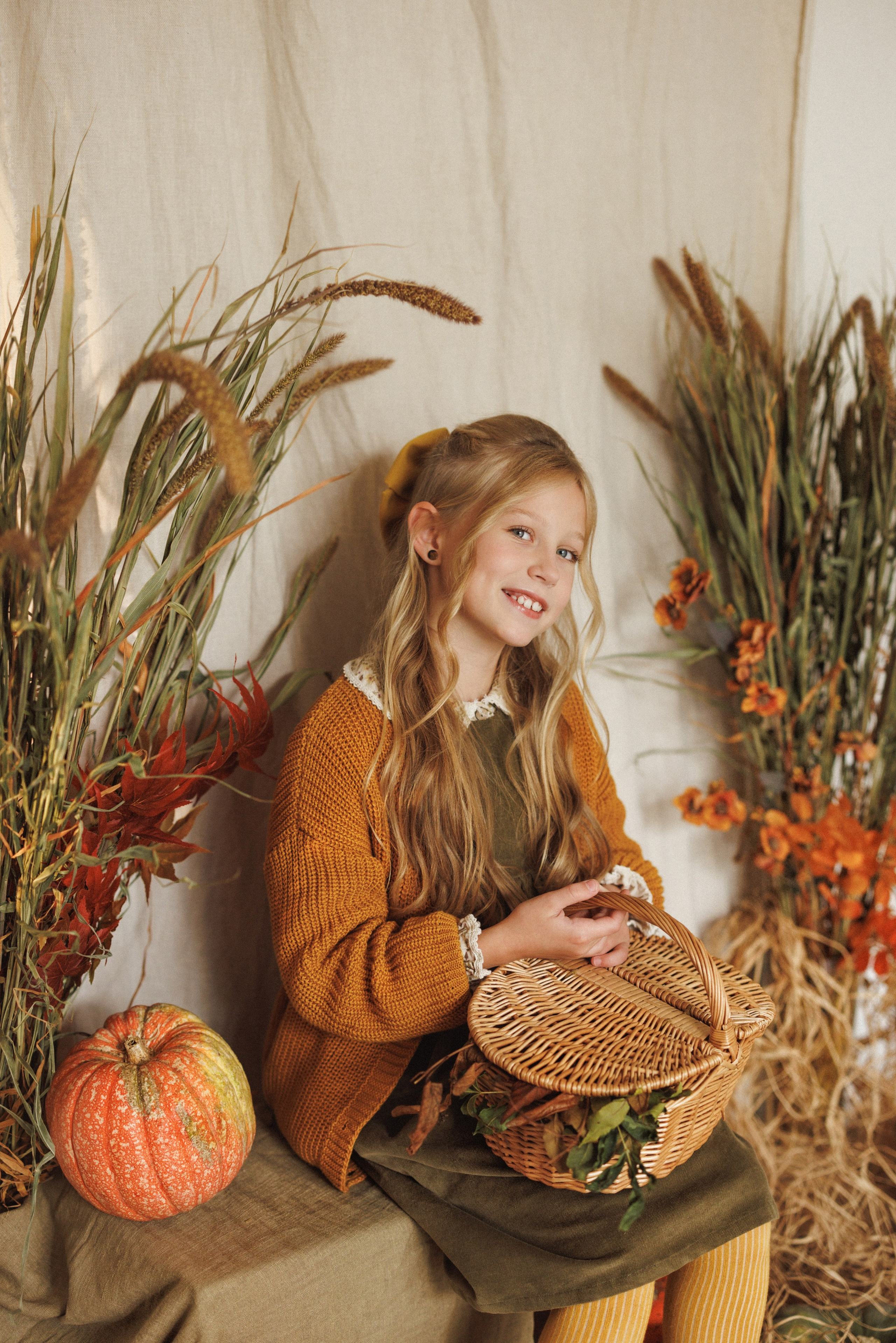 Осенняя фотосессия в фотостудии Mestone, город Краснодар. Семейный и детский фотограф в Краснодаре Анна Трашкова