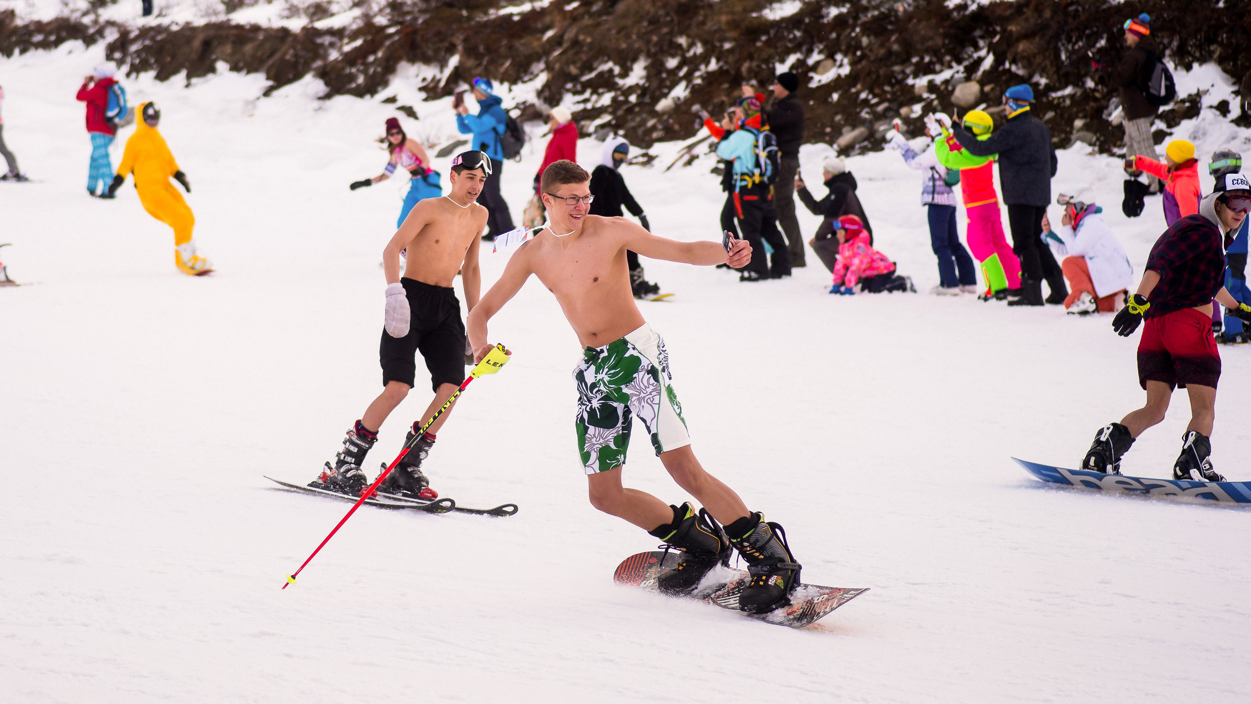 Хибины-Бикини. Репортаж — Бэки — Портреты. Москва, СПб. Алексей Назаров