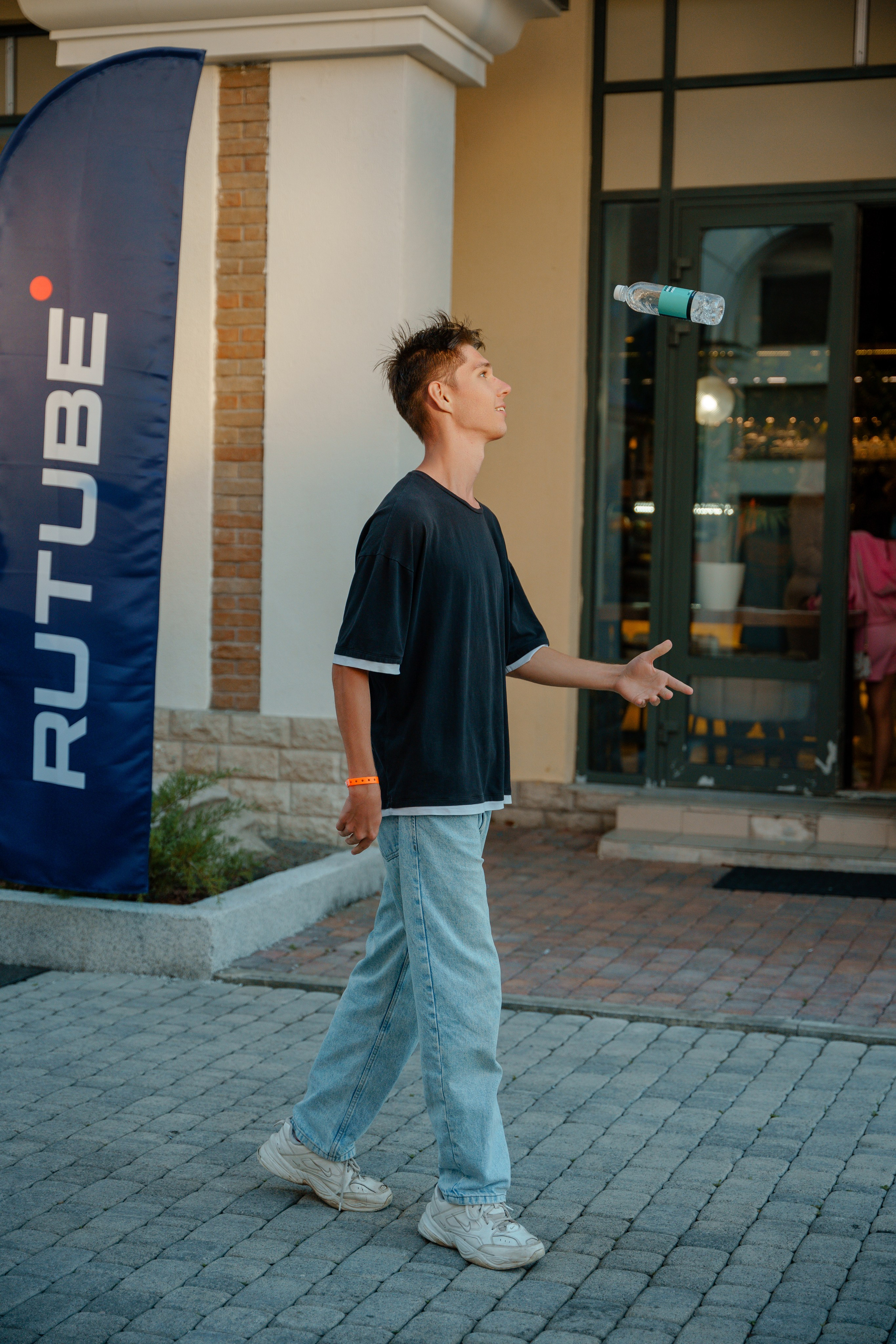 Репортажный фотограф в Сочи. Репортажный фотограф в Москве Саша Дружинина