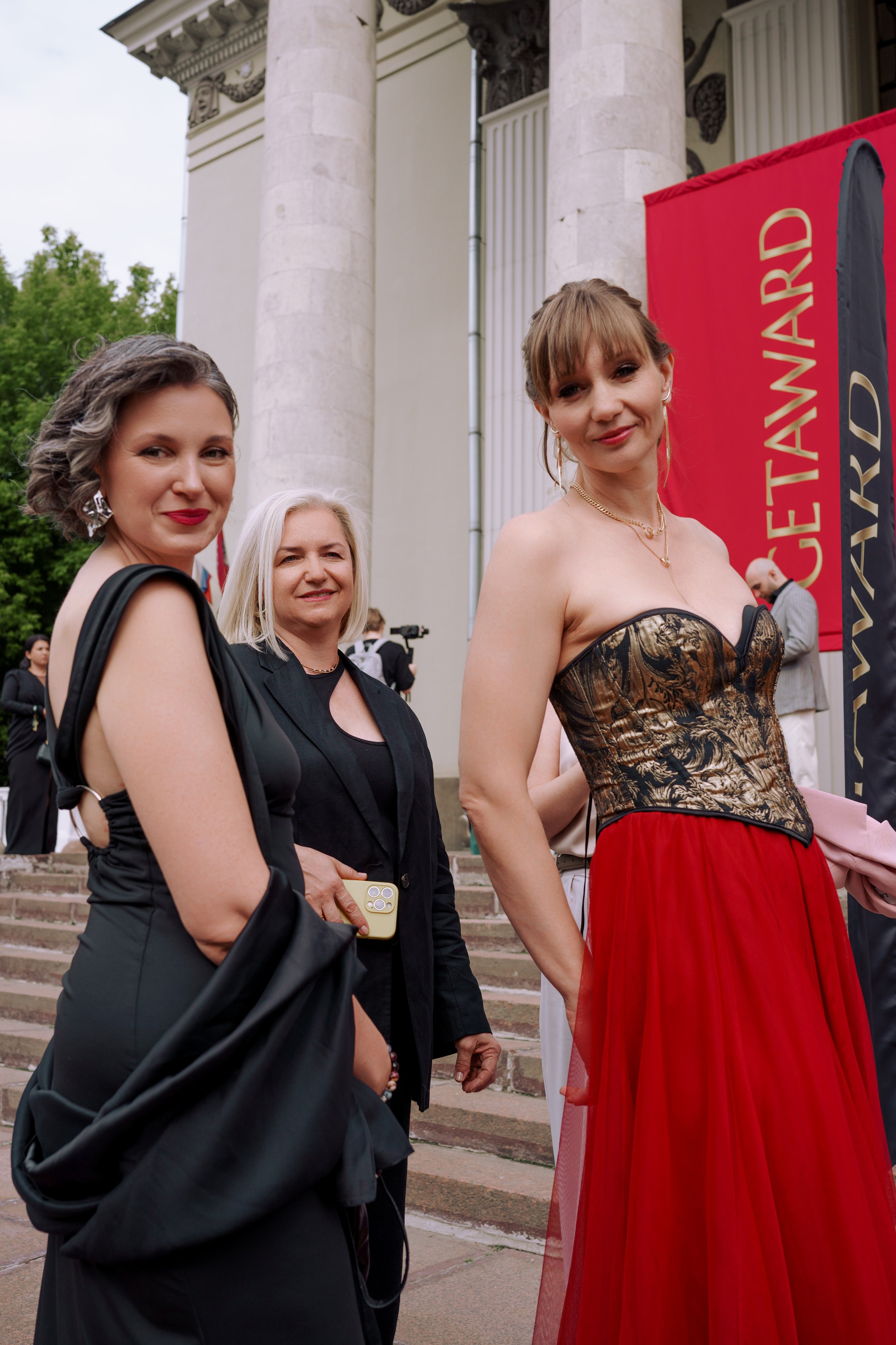 Фотограф репортажный на премию. Репортажный фотограф в Москве Саша Дружинина