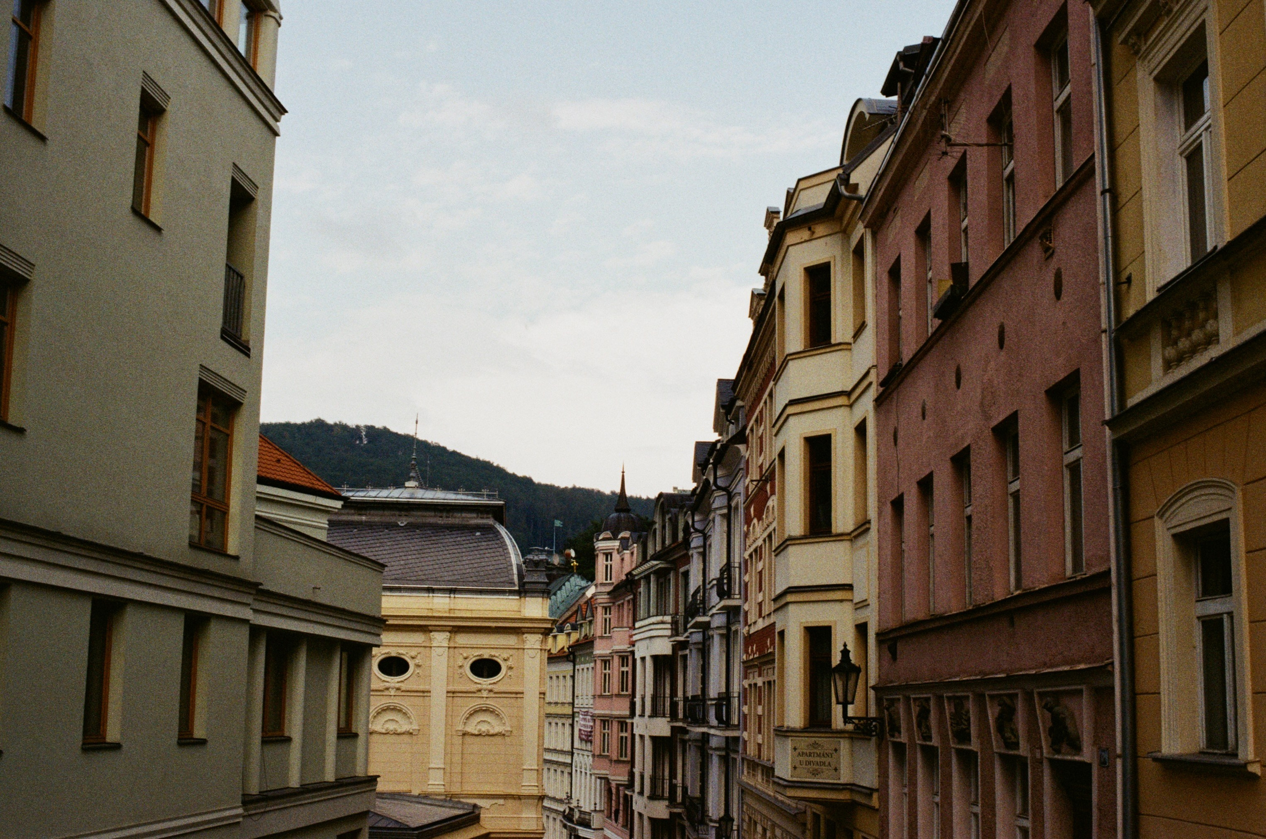 Film. Ruslan UI Dev Page