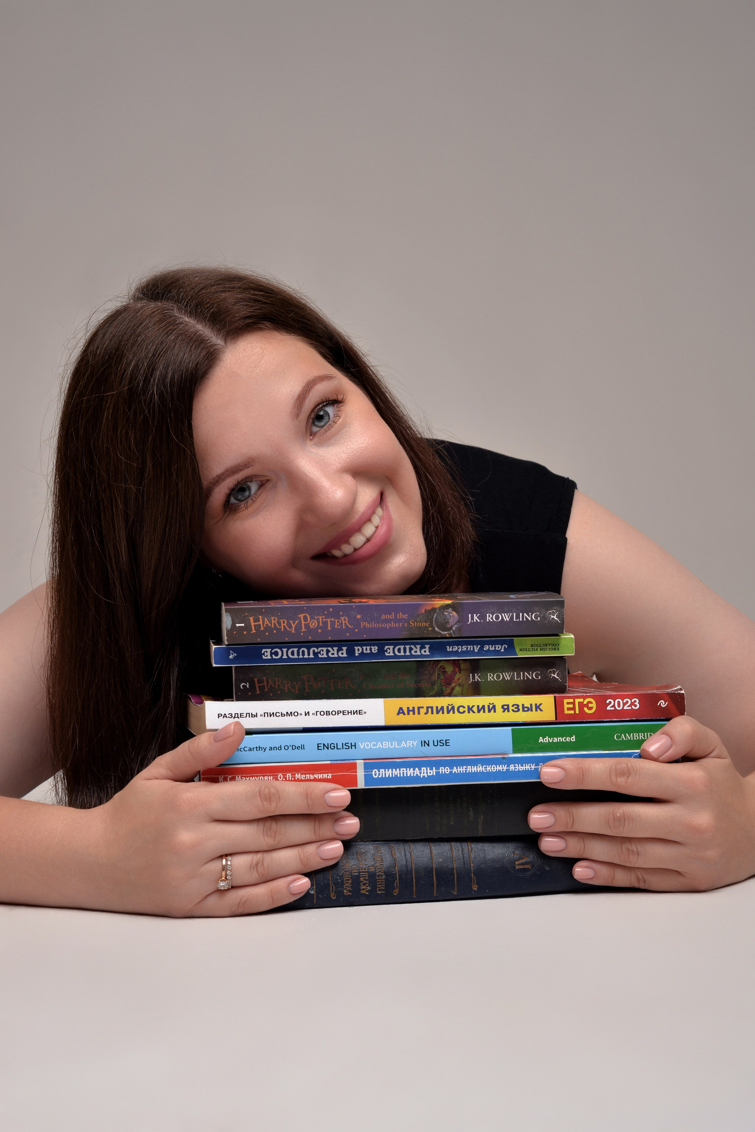 Ольга, контент съемка на циклораме. Семейный и свадебный фотограф Галина Абакумова, фотосессии в Белгороде