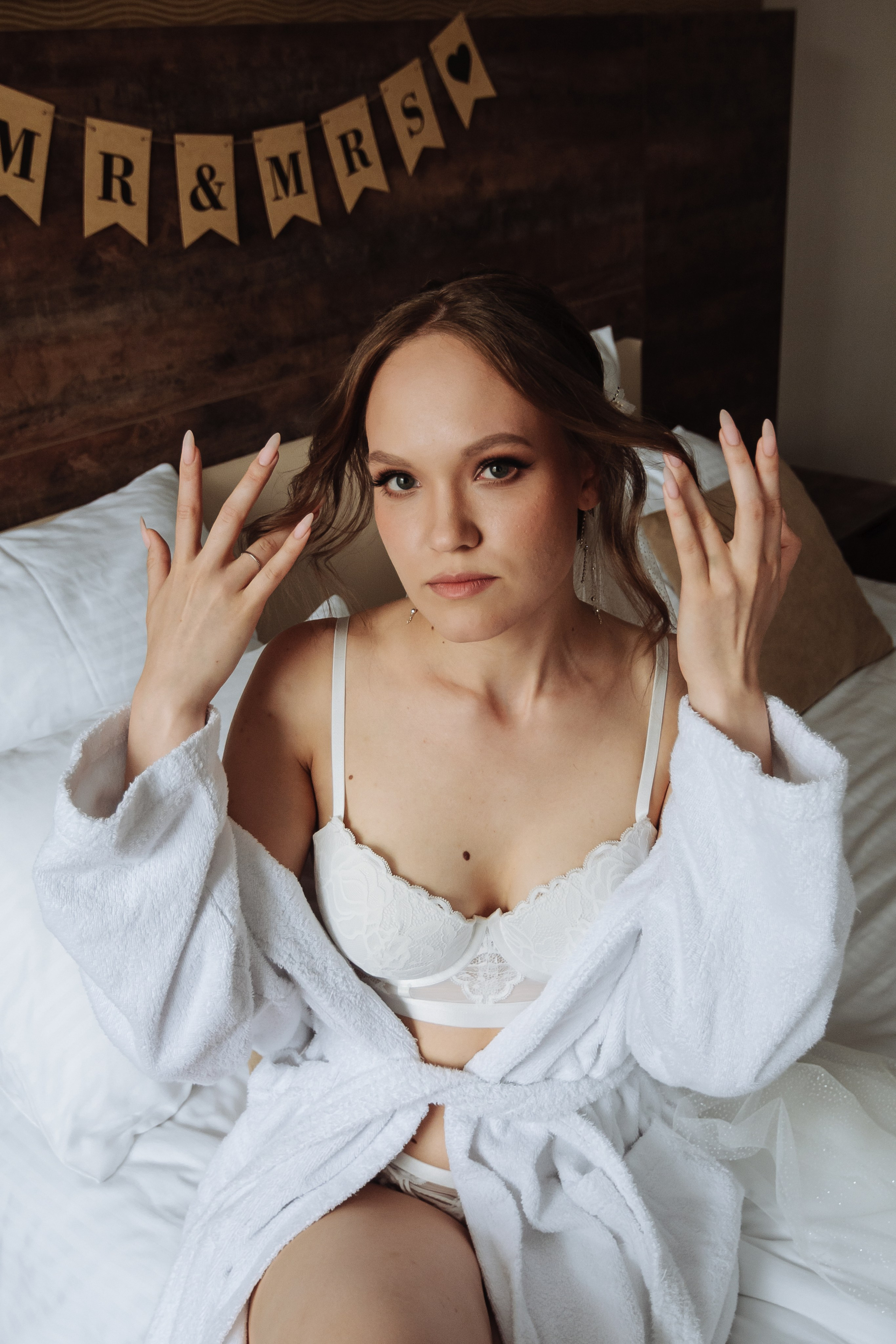 Свадебная съёмка для Ирины и Николая. Сборы в отеле. Свадебный и семейный фотограф г. Ярославль Савинская Анастасия