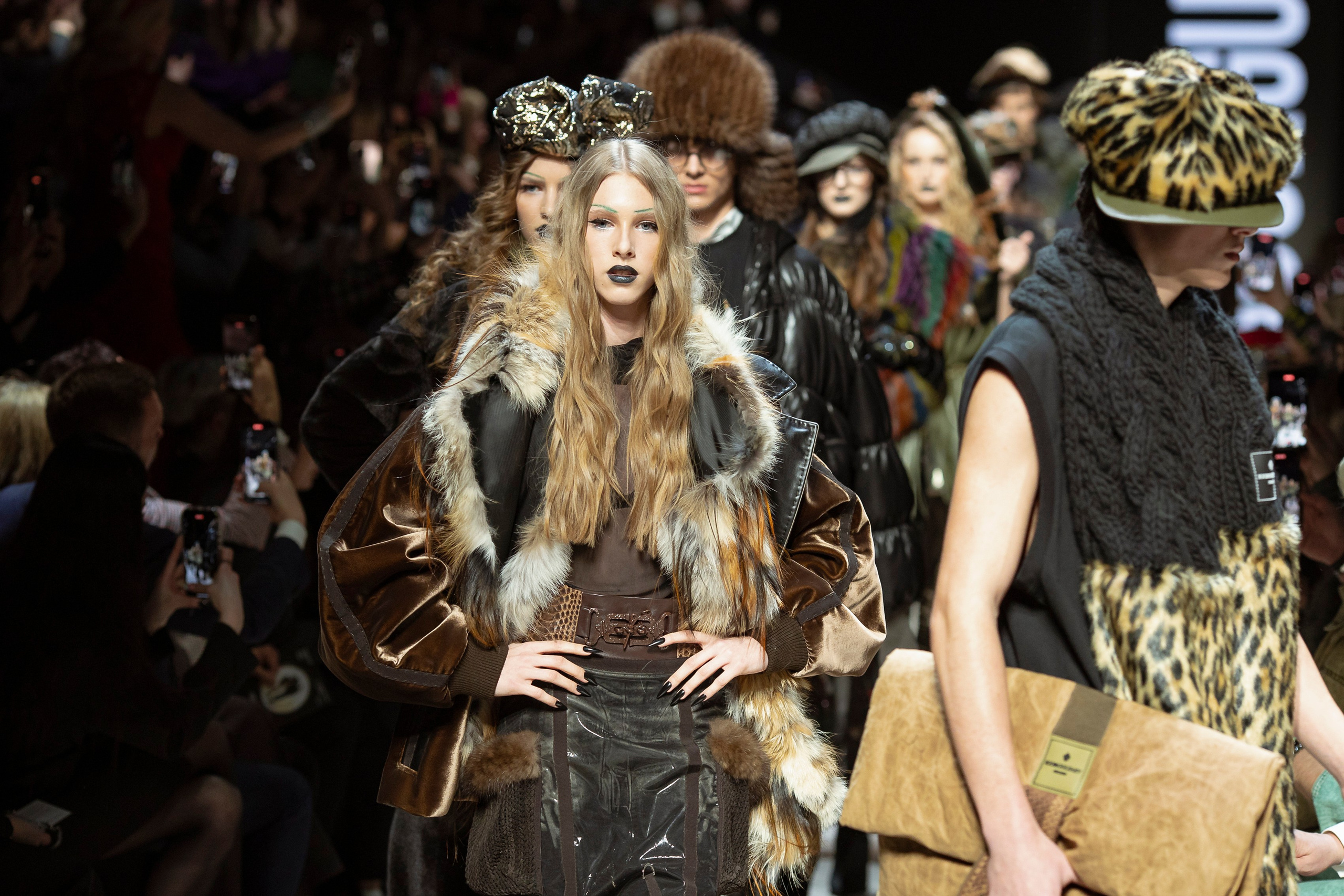 MOSCOW FASHION WEEK 2025 весна. Фотограф в Москве