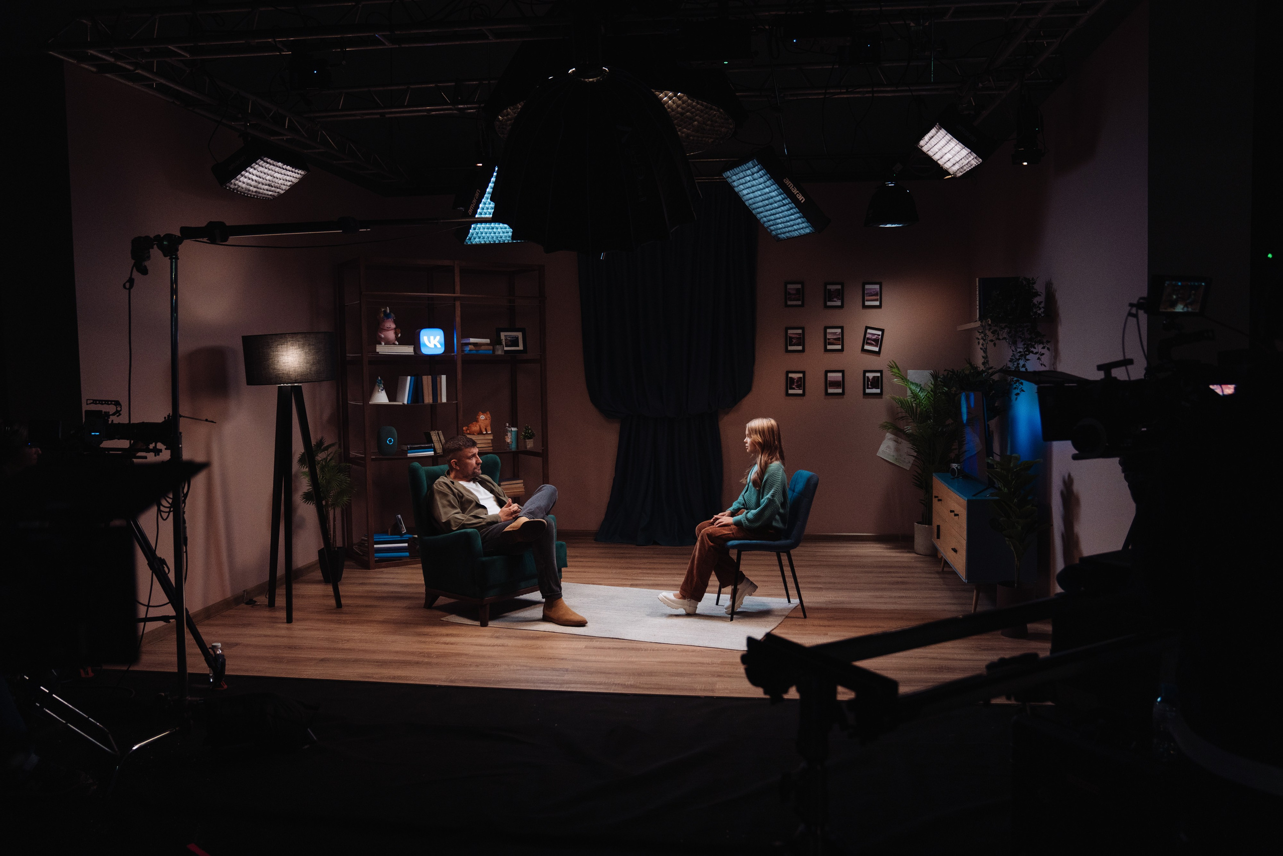 Шоу — Кто здесь папа?