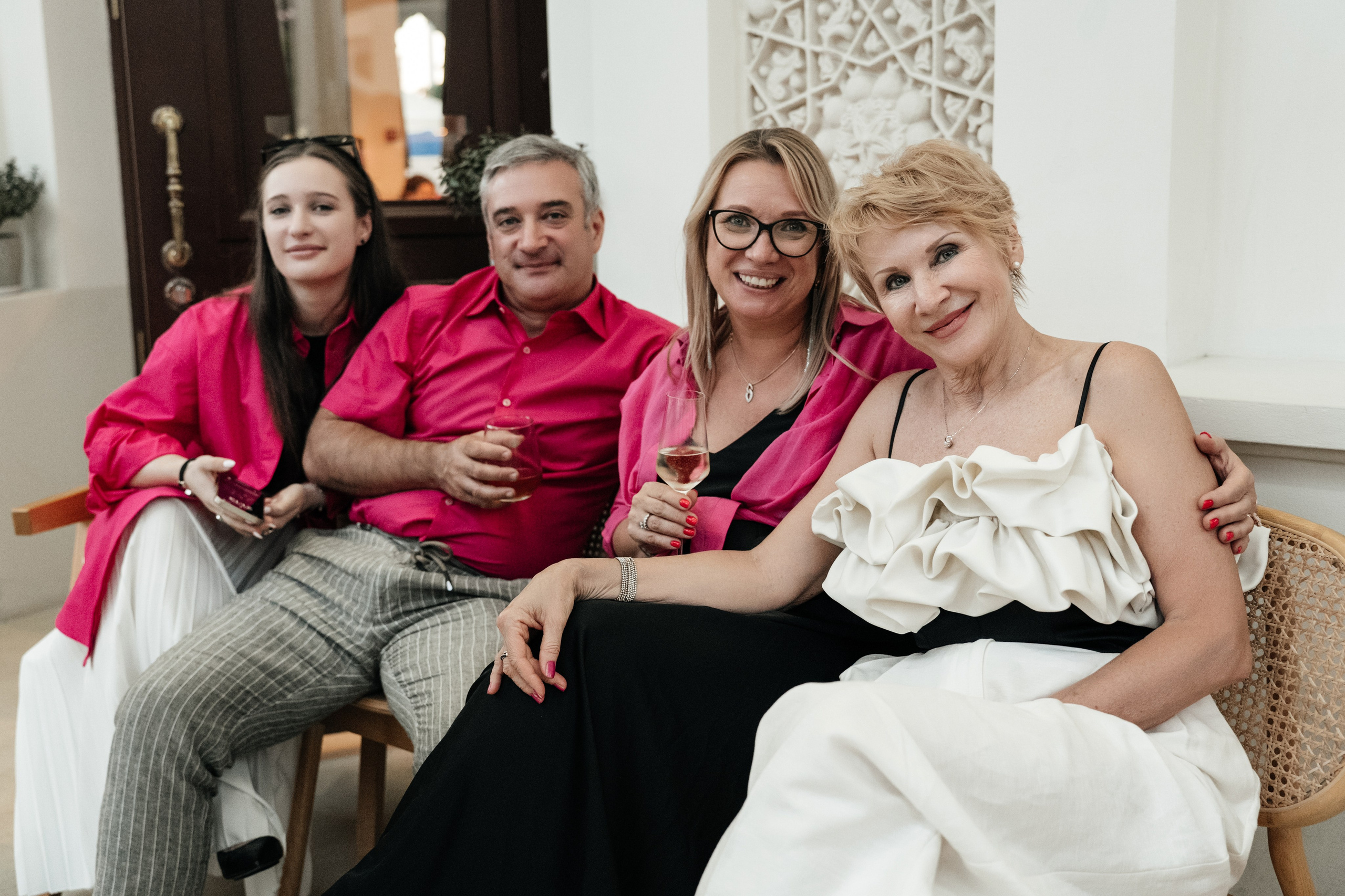 Ресторан Домик в саду, ВДНХ. Свадебный фотограф Москва Александра Аверкова