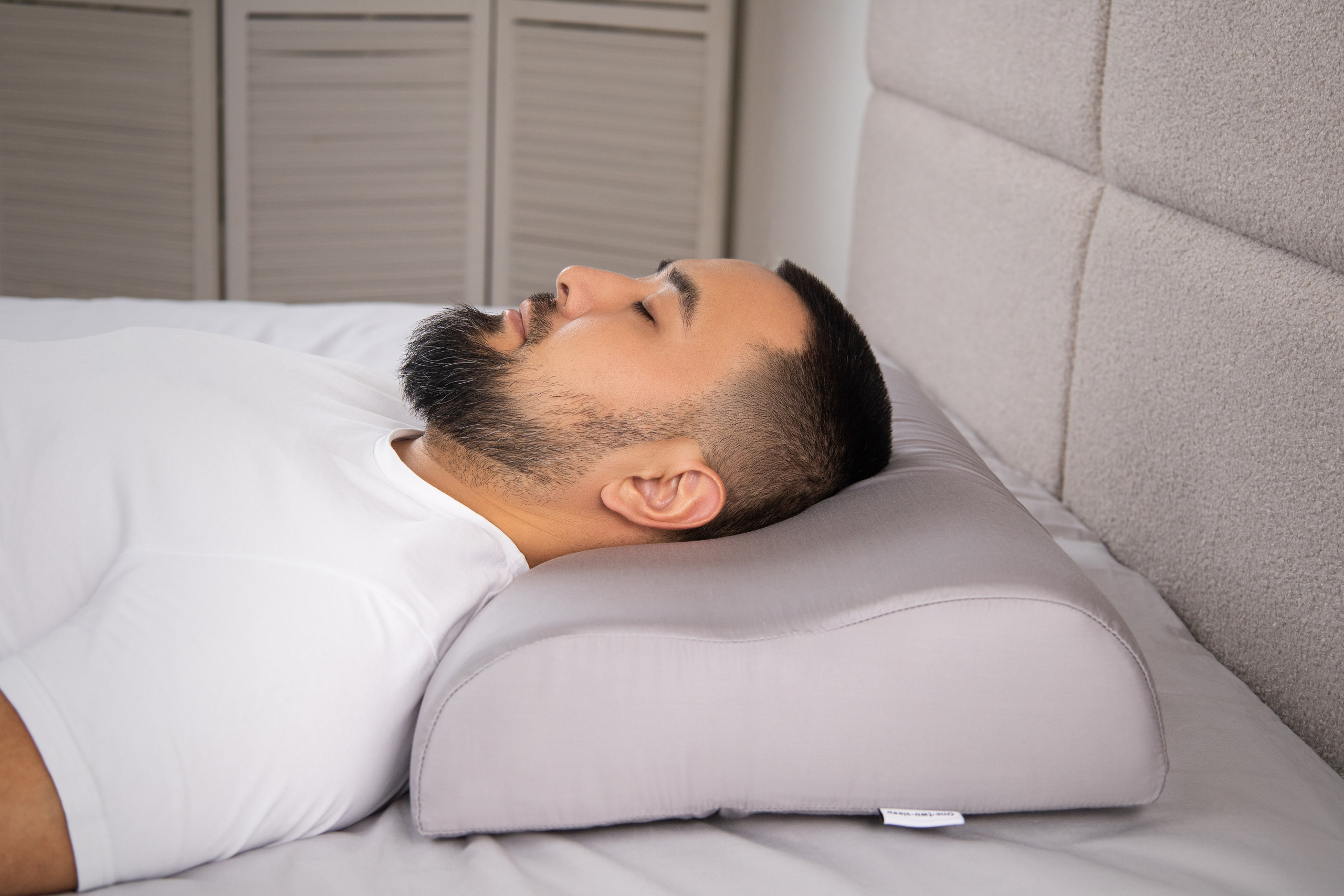 Предметная фотосъемка в интерьере Астана. Рекламный фуд фотограф и видеограф в Астане Алина Лысенко