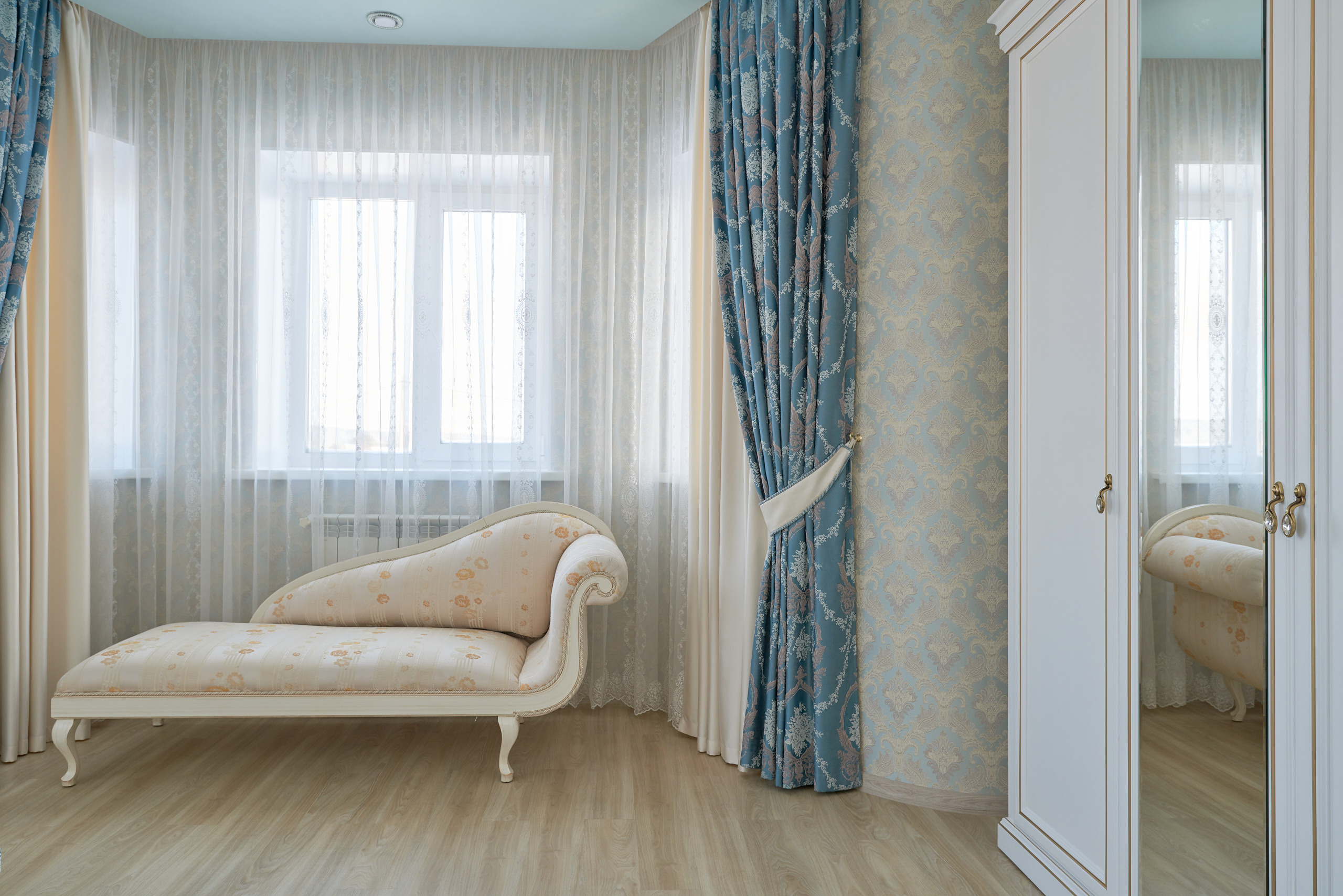 красивый эркер