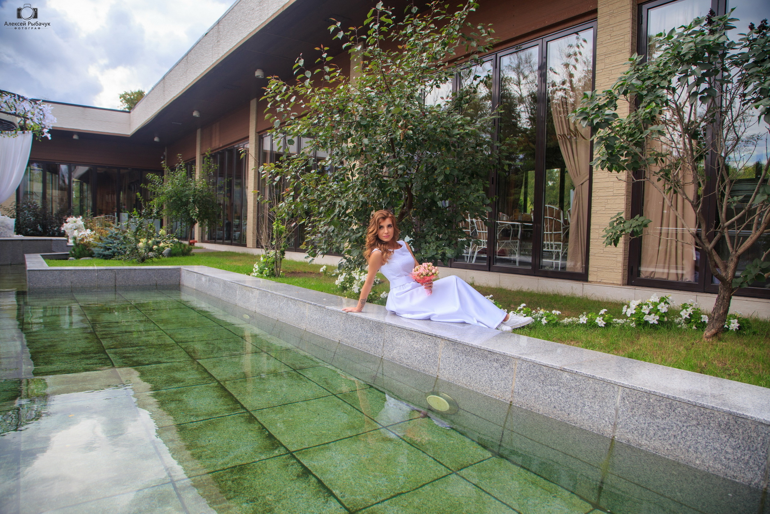 Свадебная фотосессия в Иркутске. Фотограф видеограф Иркутск фото видео студия Алексея Марамзина