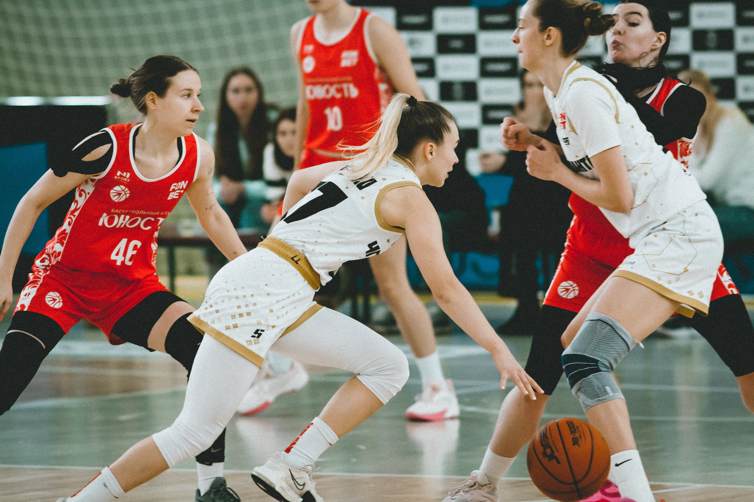 Атланта-Юность / 1. Фотография