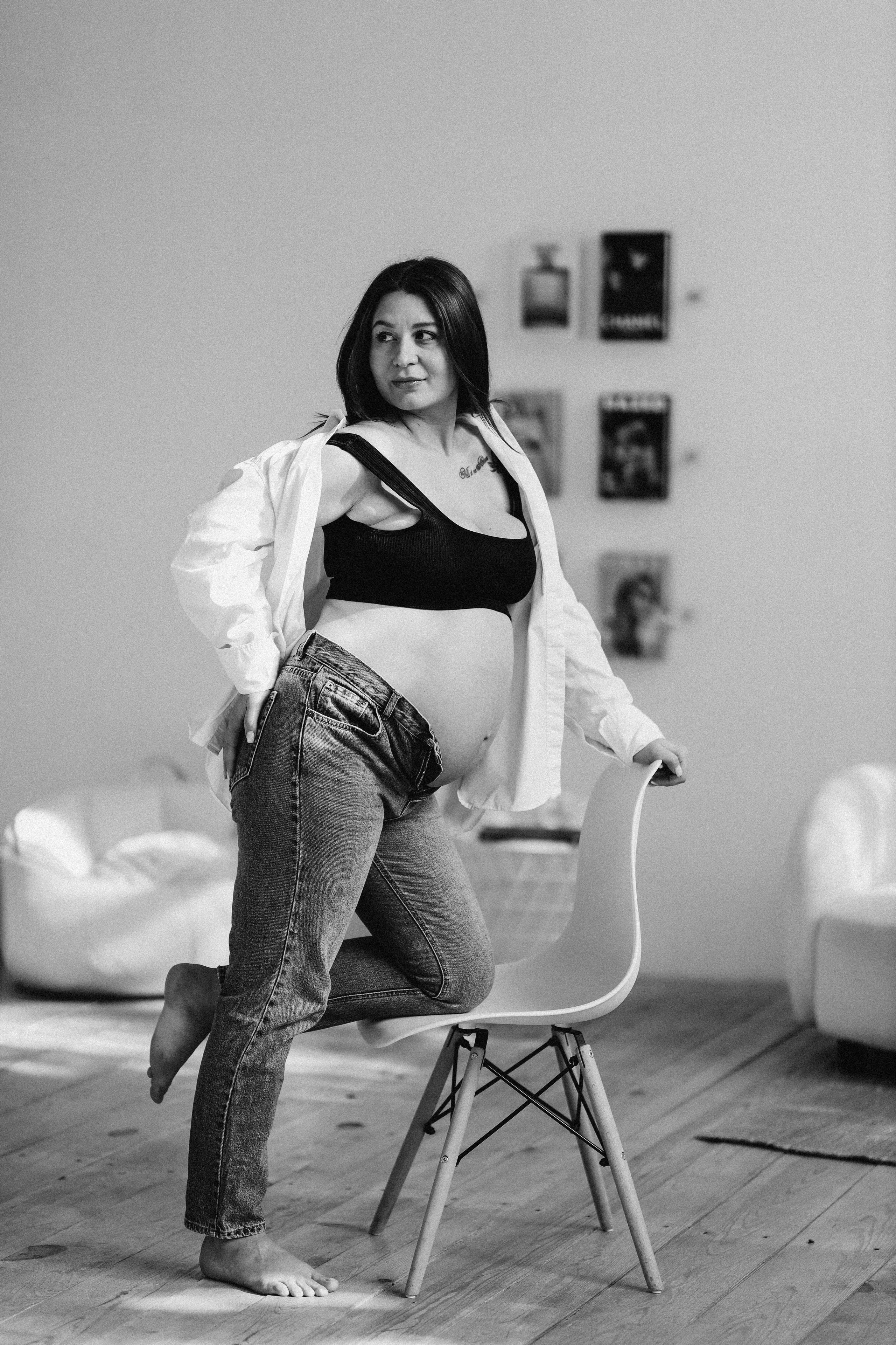 ЧБ. Фотограф в Жезказгане. Графический дизайнер