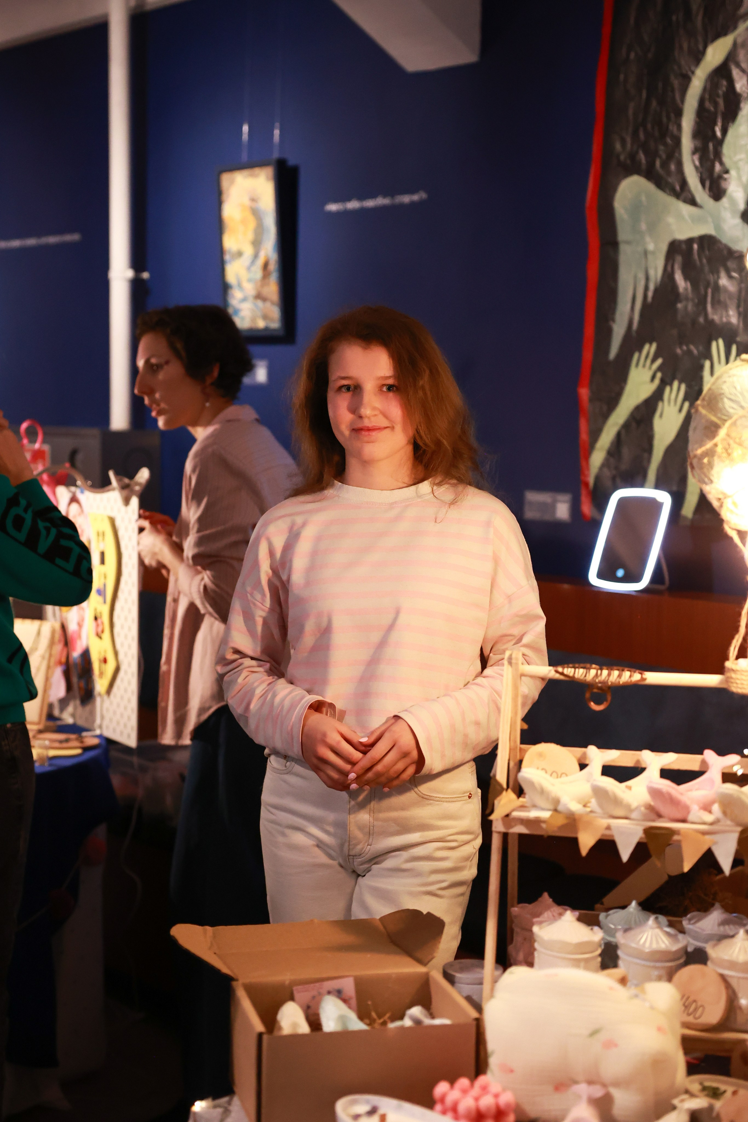 7–8 марта 2025 в пространстве «Три вокзала. Депо» / День 1 / фото Саша Жукова. Фотоотчеты «Ламбада-маркета»