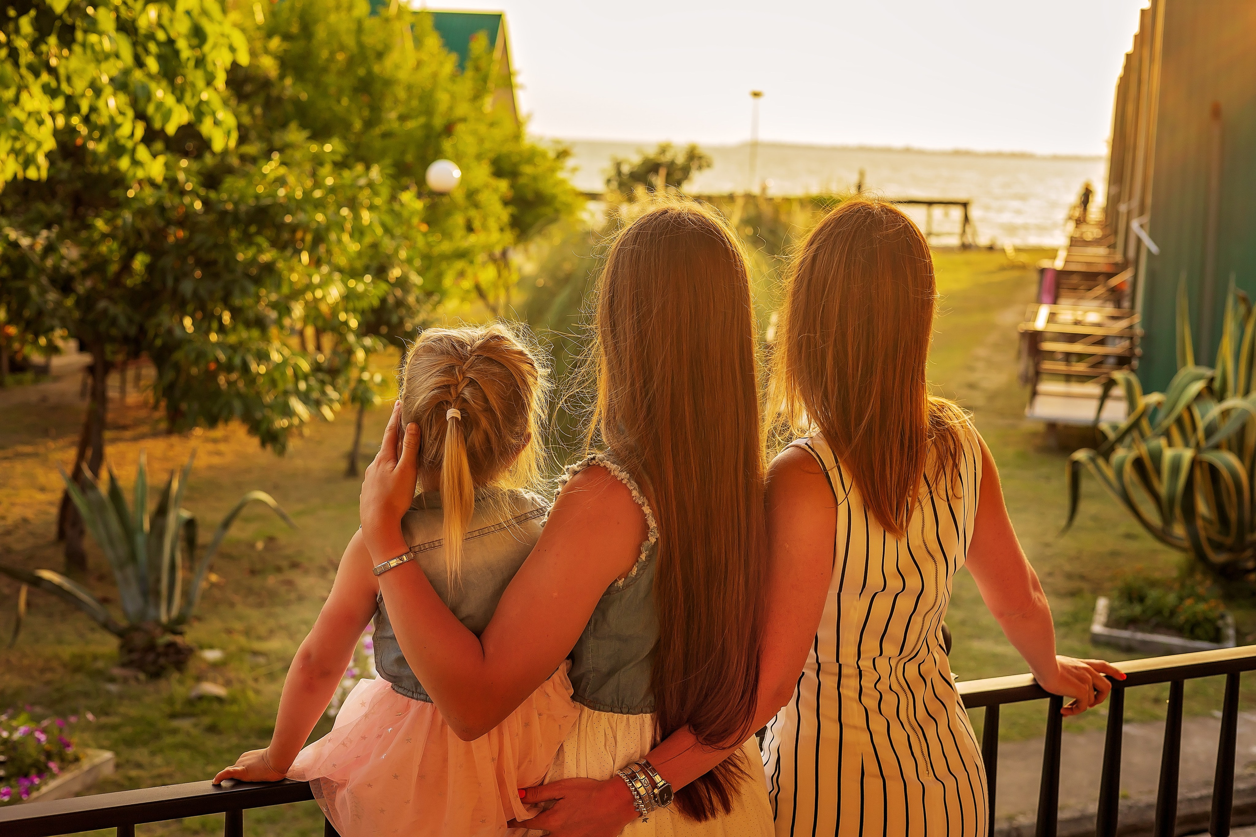 Три красотки. Свадебный и семейный фотограф в Абхазии Эля Цишба