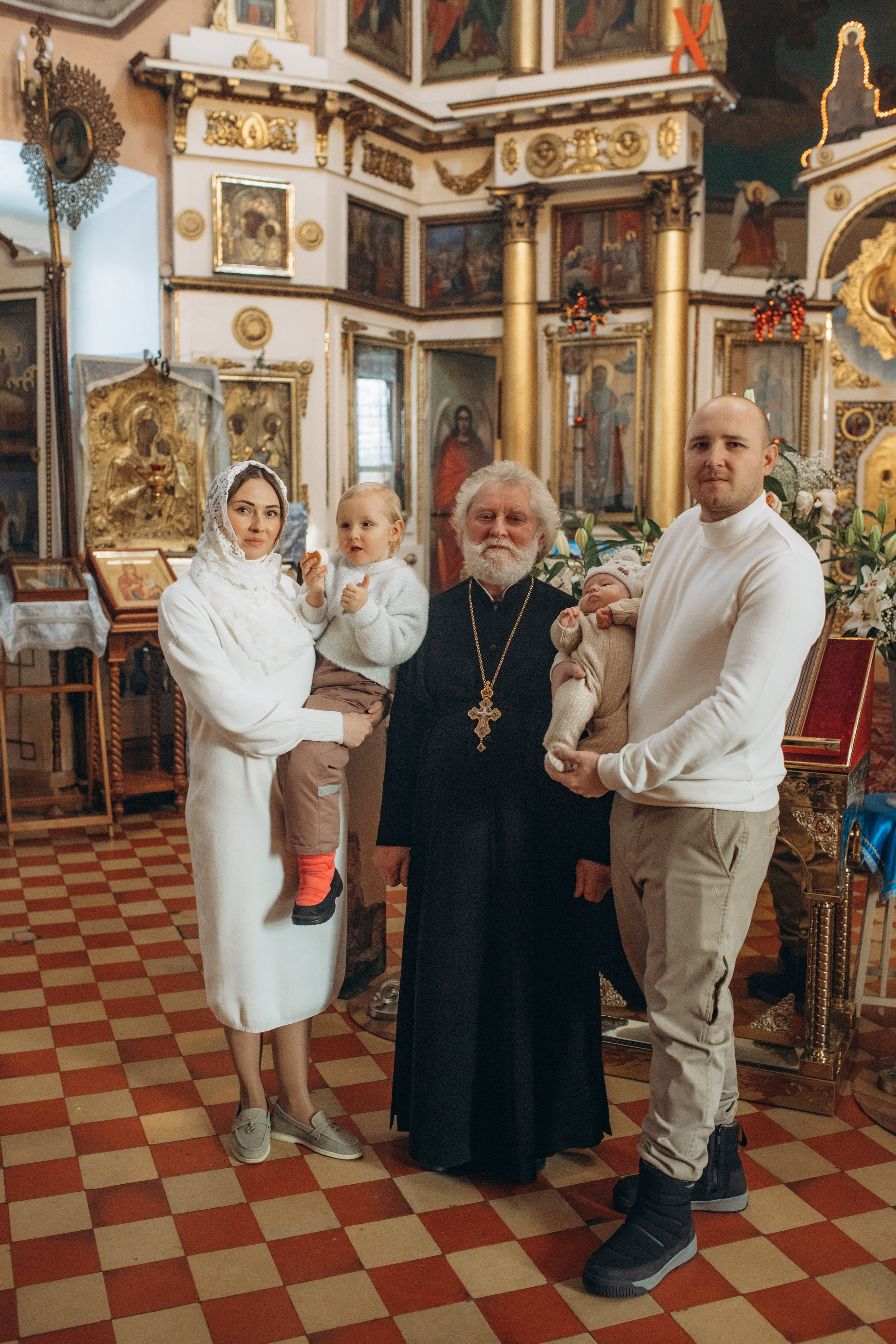 Крещение Михаил. Семейный и домашний фотограф в Москве и МО Королева Валерия