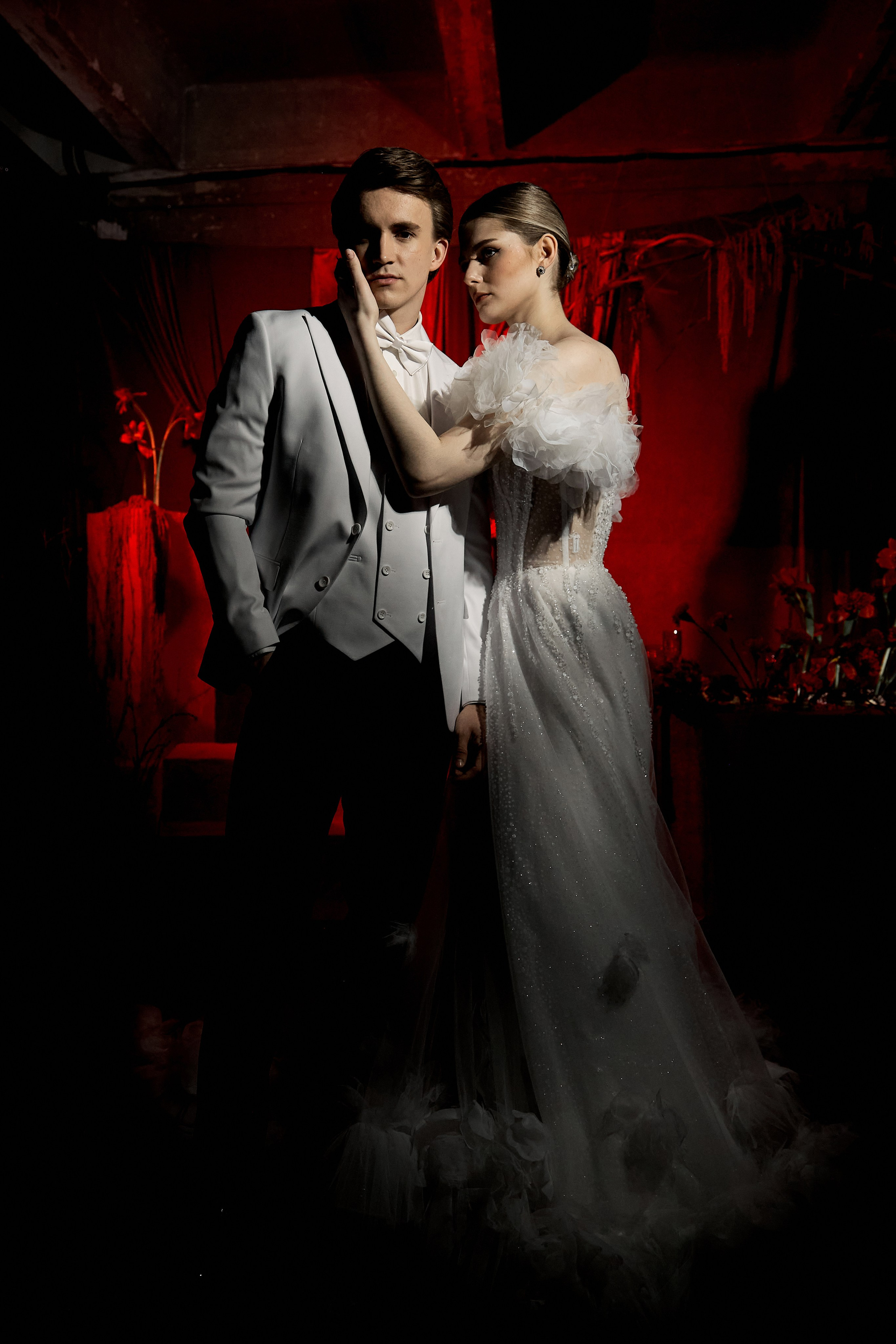 Red. Свадебный фотограф в Красноярске Владимир Ятмасов