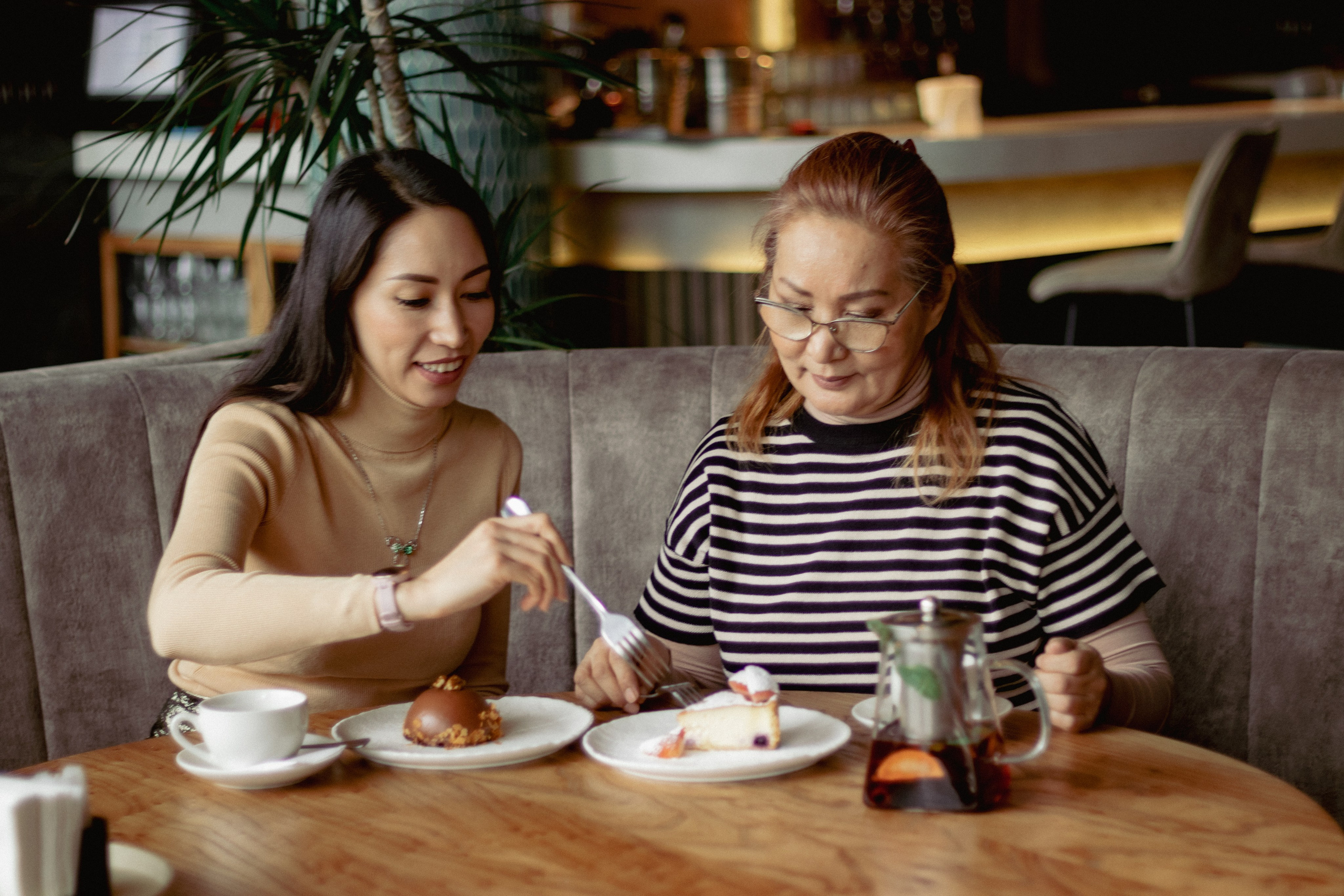 Фотопрогулка. Фотограф в Астане, индивидуальная, семейная, домашняя фотосессия